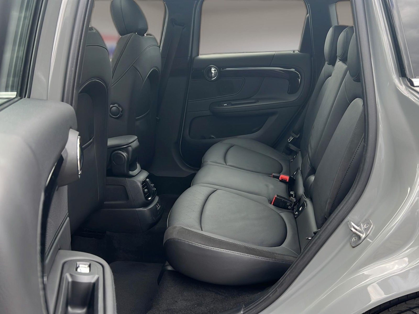 Fahrzeugabbildung MINI Cooper S Countryman*Pano-Dach*AHK*LED*DAB*