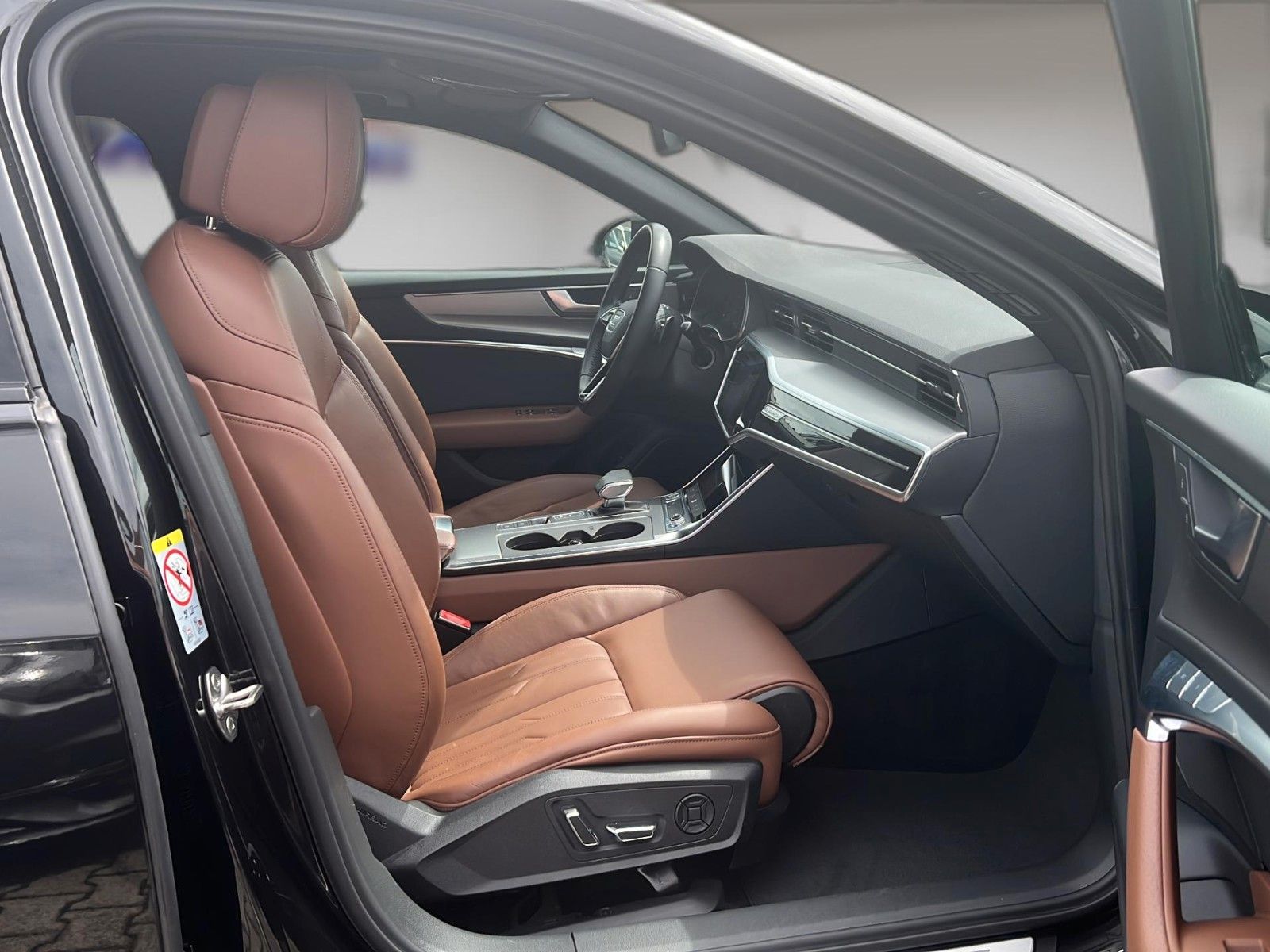 Fahrzeugabbildung Audi A6 Avant 45 TDI quattro S-Line *Black-Style*AHK*