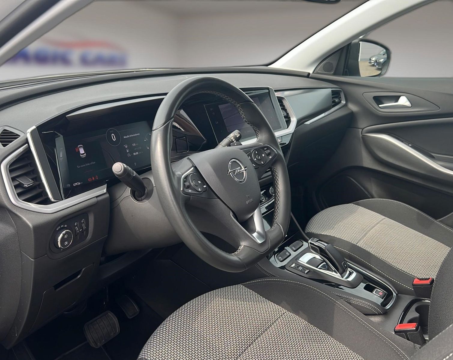 Fahrzeugabbildung Opel Grandland 1.5 D Automatik Business Edition *LED*