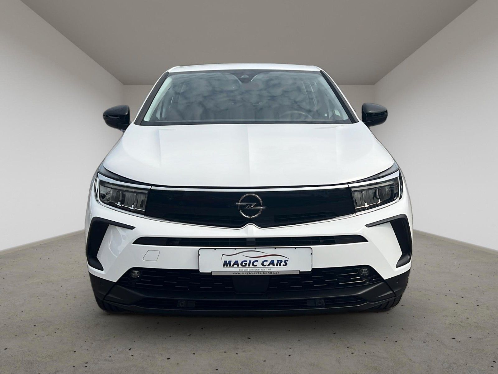 Fahrzeugabbildung Opel Grandland 1.5 D Automatik Business Edition *LED*