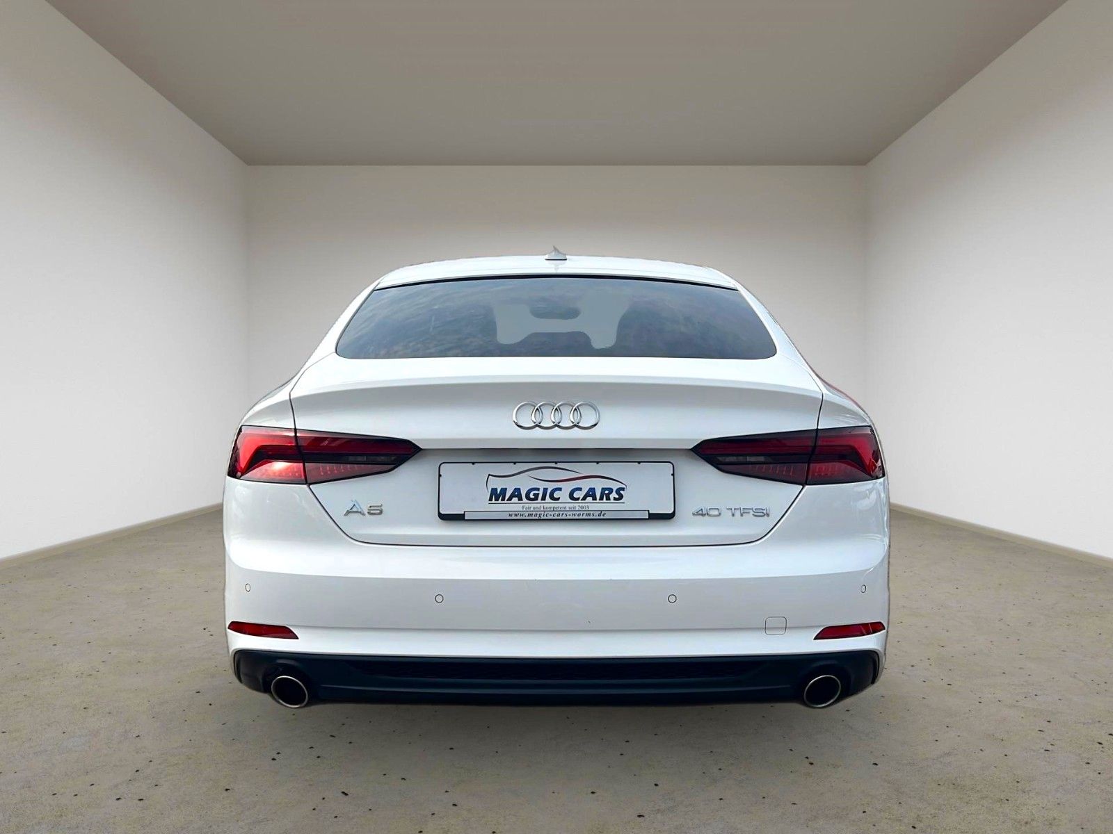 Fahrzeugabbildung Audi A5 Sportback 40TFSI S-Line Black Style*Pano*AHK*