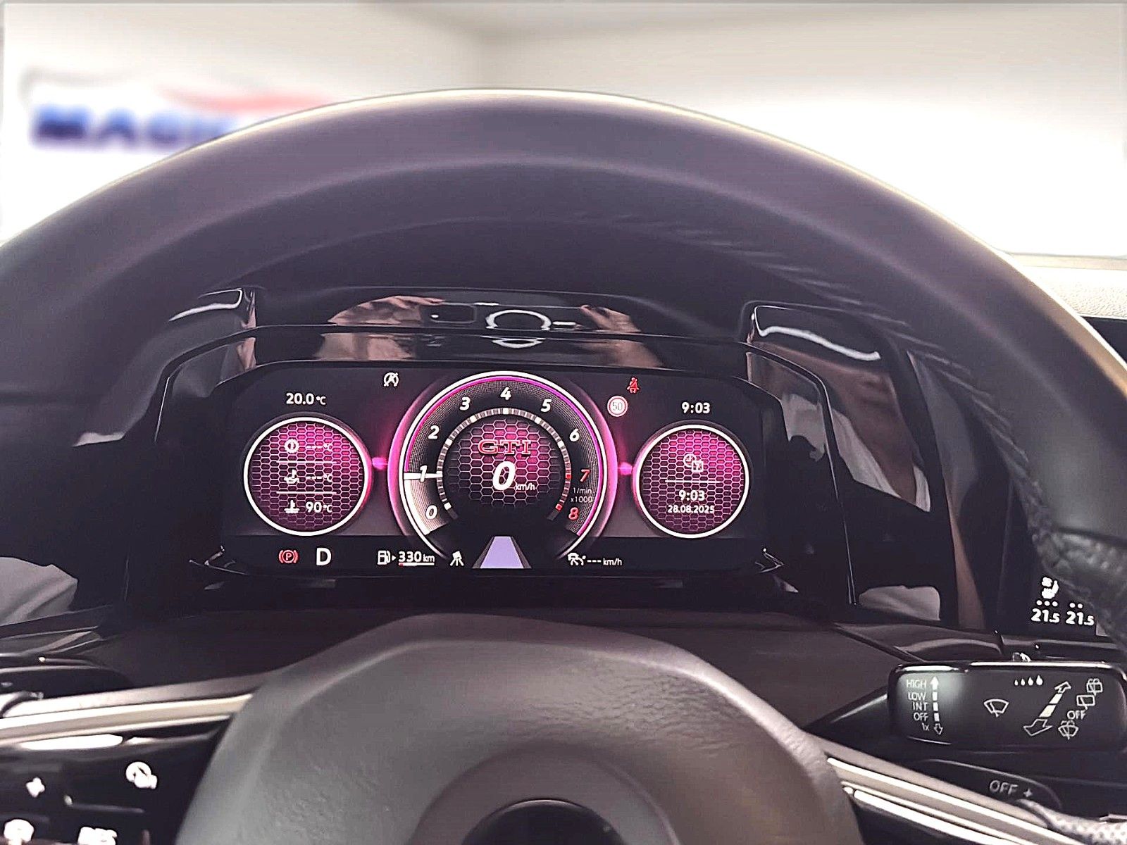 Fahrzeugabbildung Volkswagen Golf VIII Lim. GTI*Black Style*Leder*Memory*H&K*