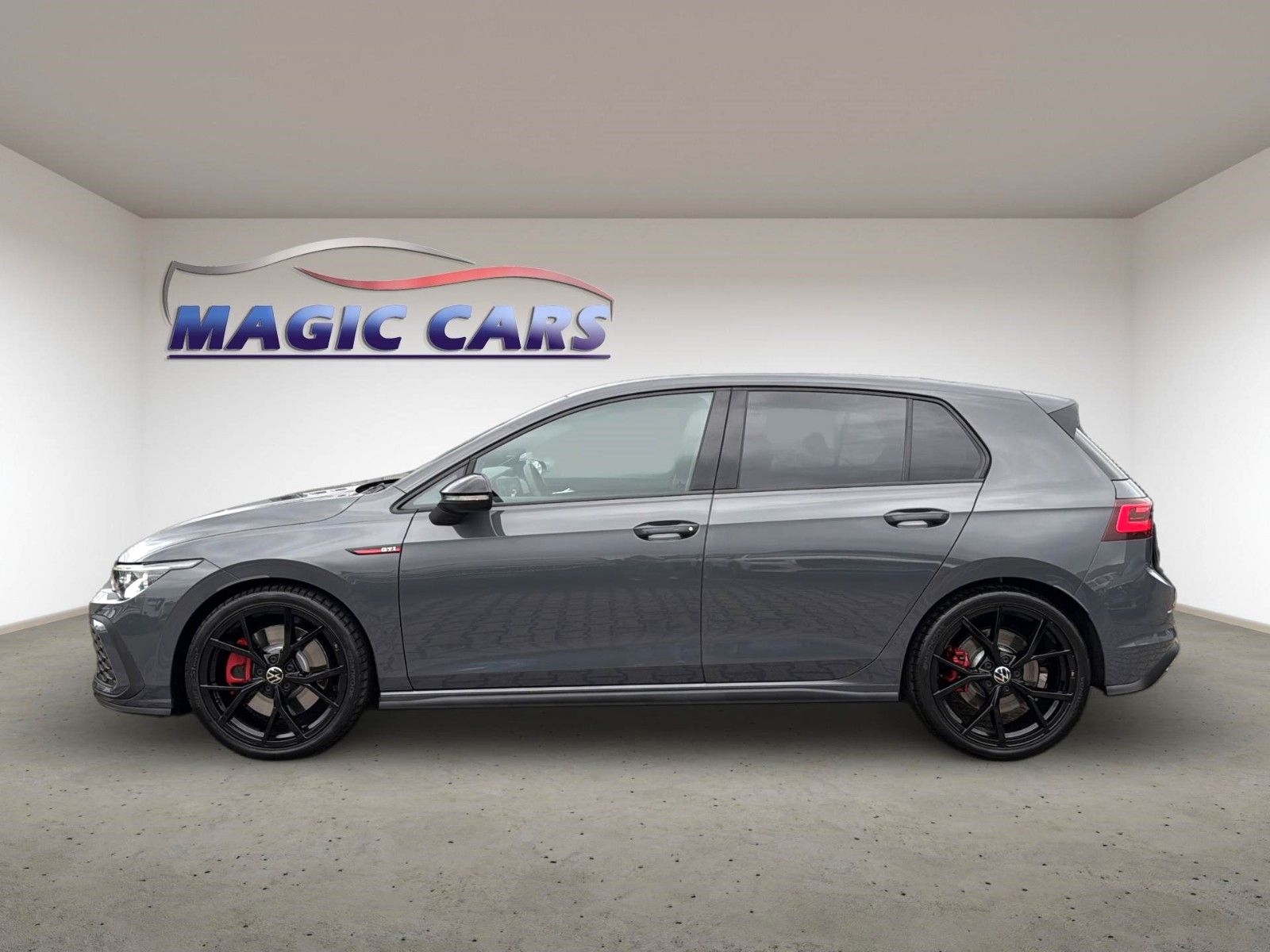 Fahrzeugabbildung Volkswagen Golf VIII Lim. GTI*Black Style*Leder*Memory*H&K*