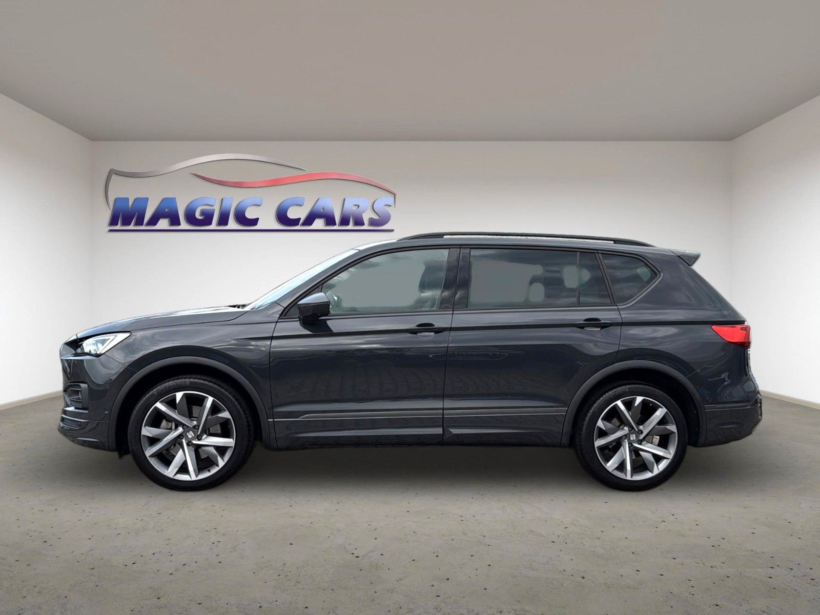 Fahrzeugabbildung SEAT Tarraco FR 4Drive*Pano-Dach*AHK*Leder*Drive*Cam.