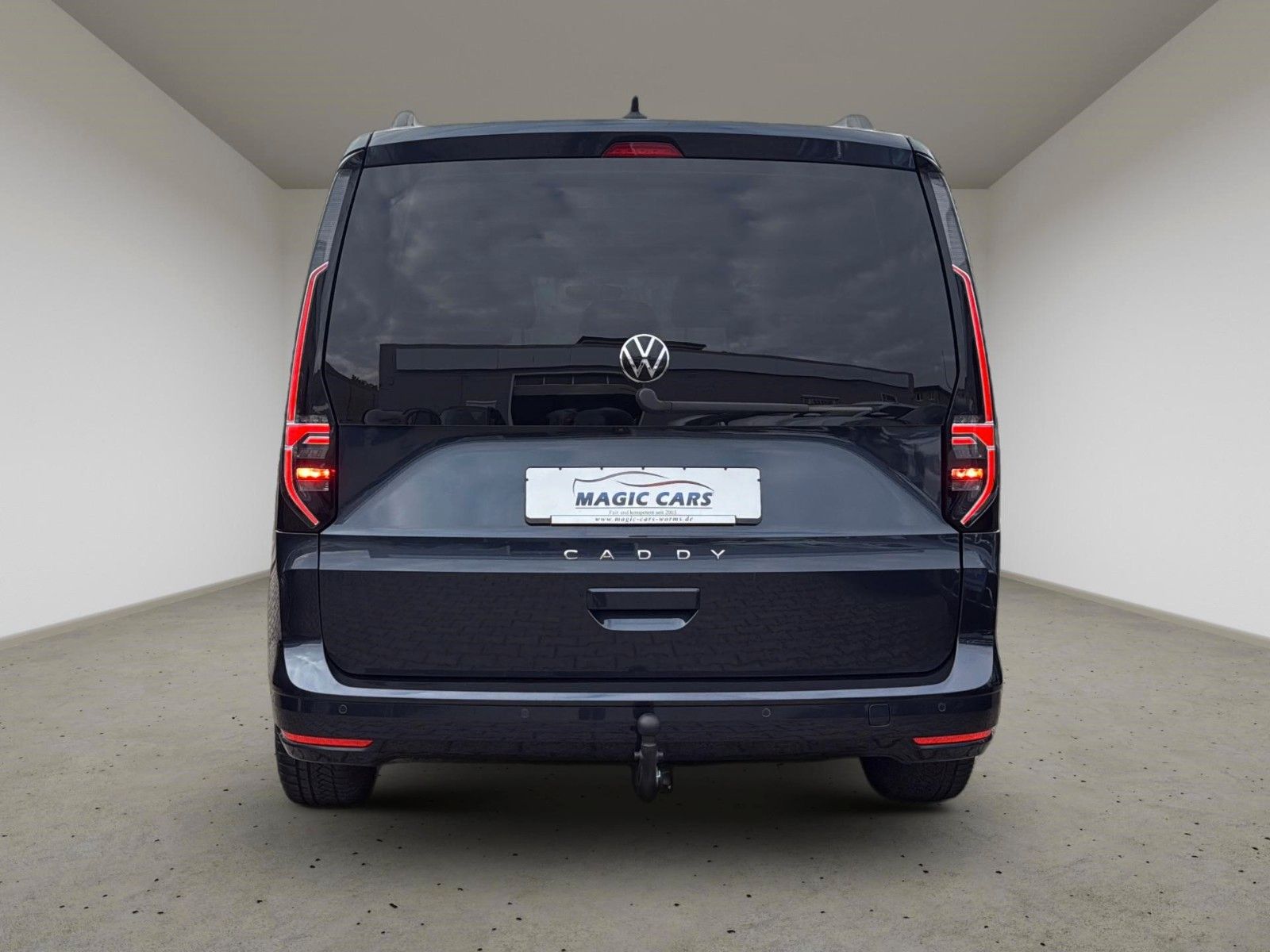 Fahrzeugabbildung Volkswagen Caddy 2.0 TDI Move *5Sitzer*Pano*AHK*LED*Virtual