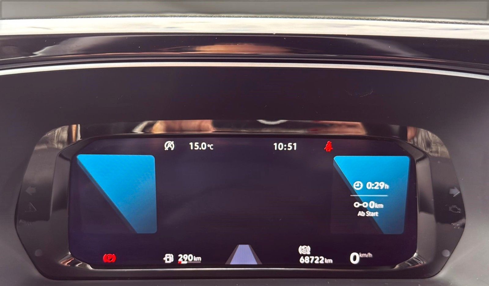 Fahrzeugabbildung Volkswagen Caddy 2.0 TDI Move *5Sitzer*Pano*AHK*LED*Virtual