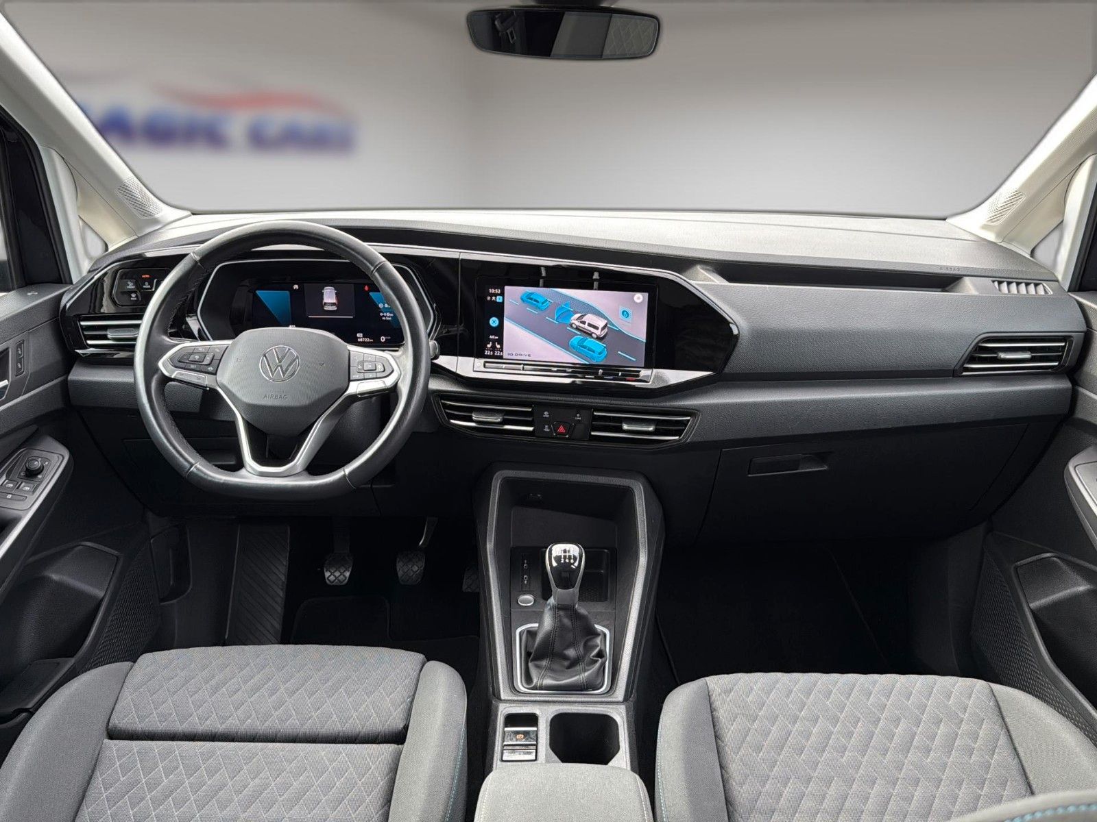 Fahrzeugabbildung Volkswagen Caddy 2.0 TDI Move *5Sitzer*Pano*AHK*LED*Virtual