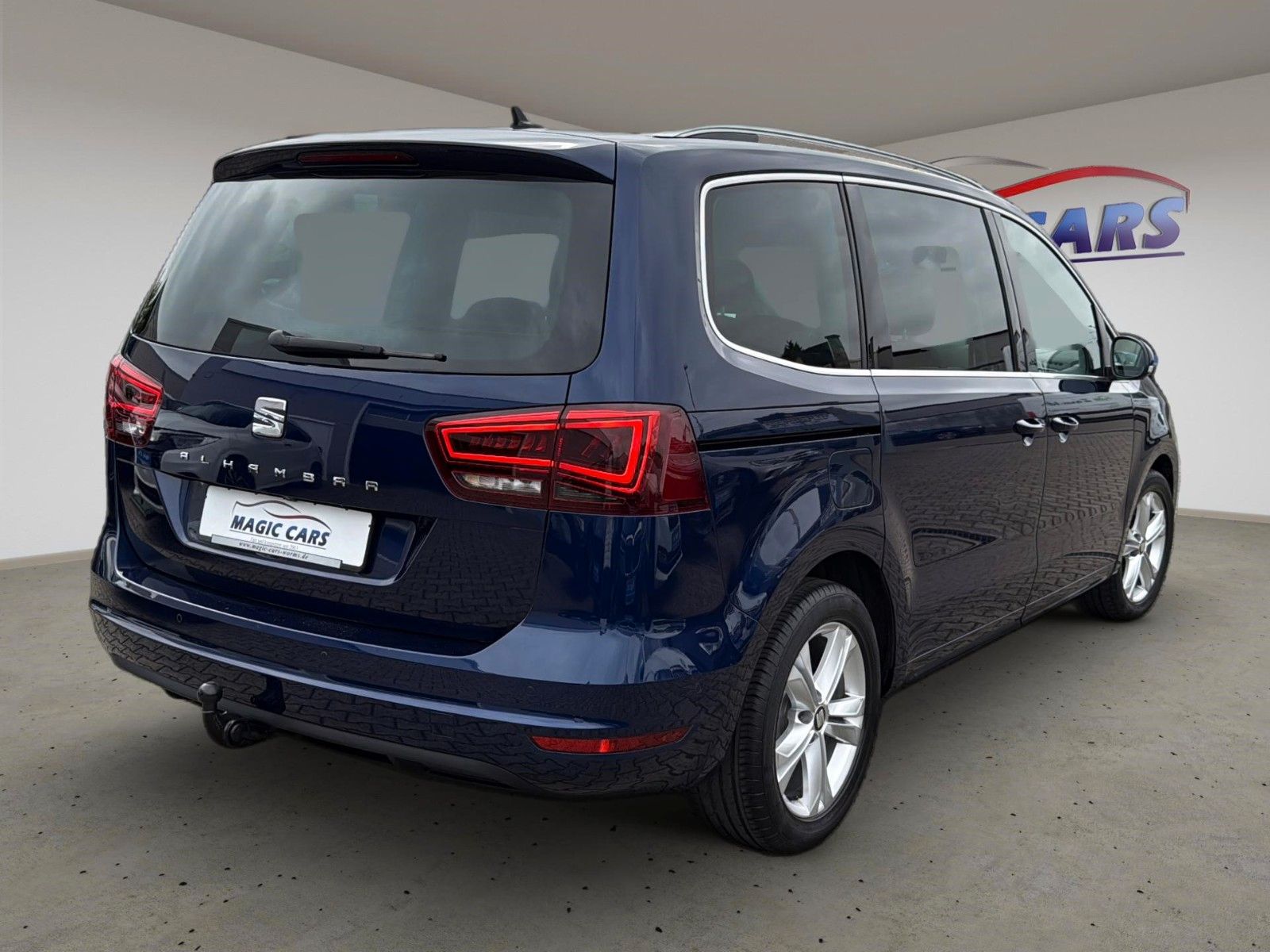 Fahrzeugabbildung SEAT Alhambra 1.4 TSI DSG XCELLENCE *Stand*AHK*Leder*