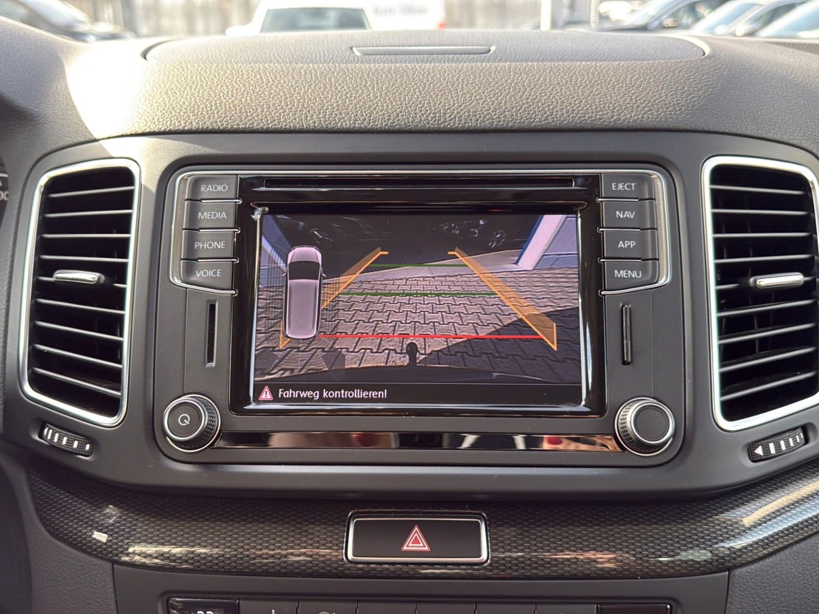 Fahrzeugabbildung SEAT Alhambra 1.4 TSI DSG XCELLENCE *Stand*AHK*Leder*