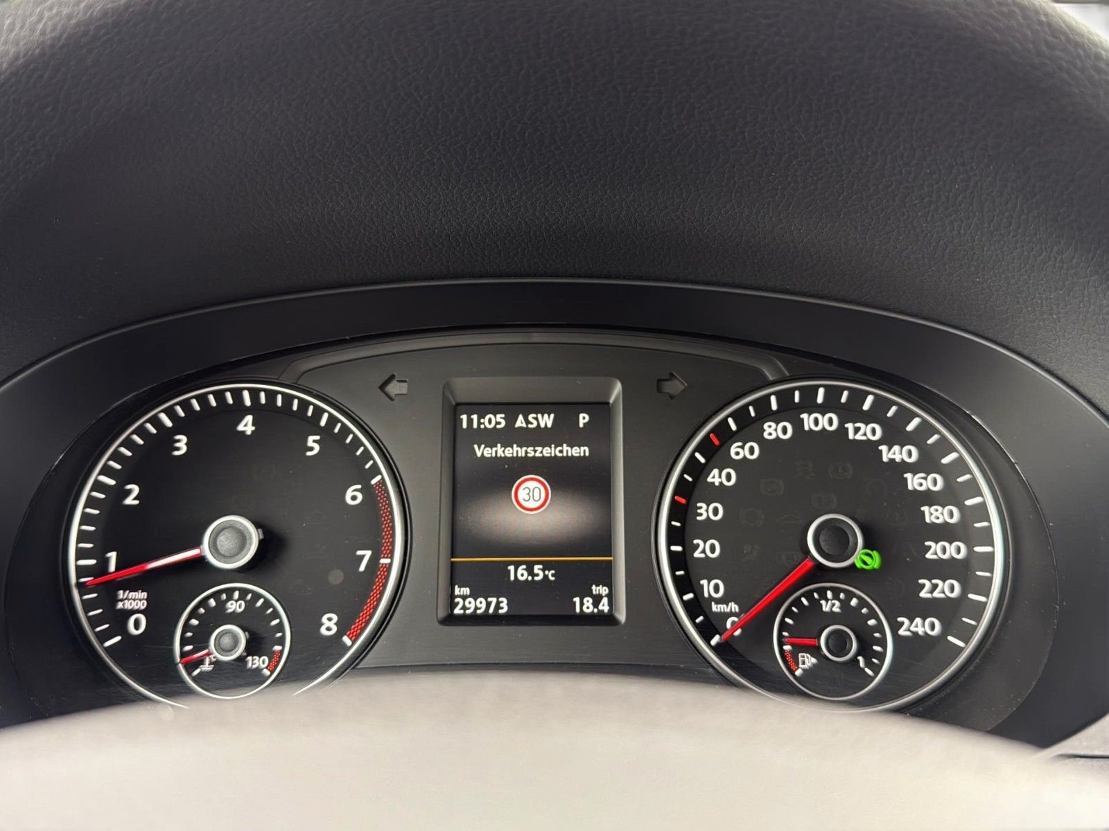 Fahrzeugabbildung SEAT Alhambra 1.4 TSI DSG XCELLENCE *Stand*AHK*Leder*