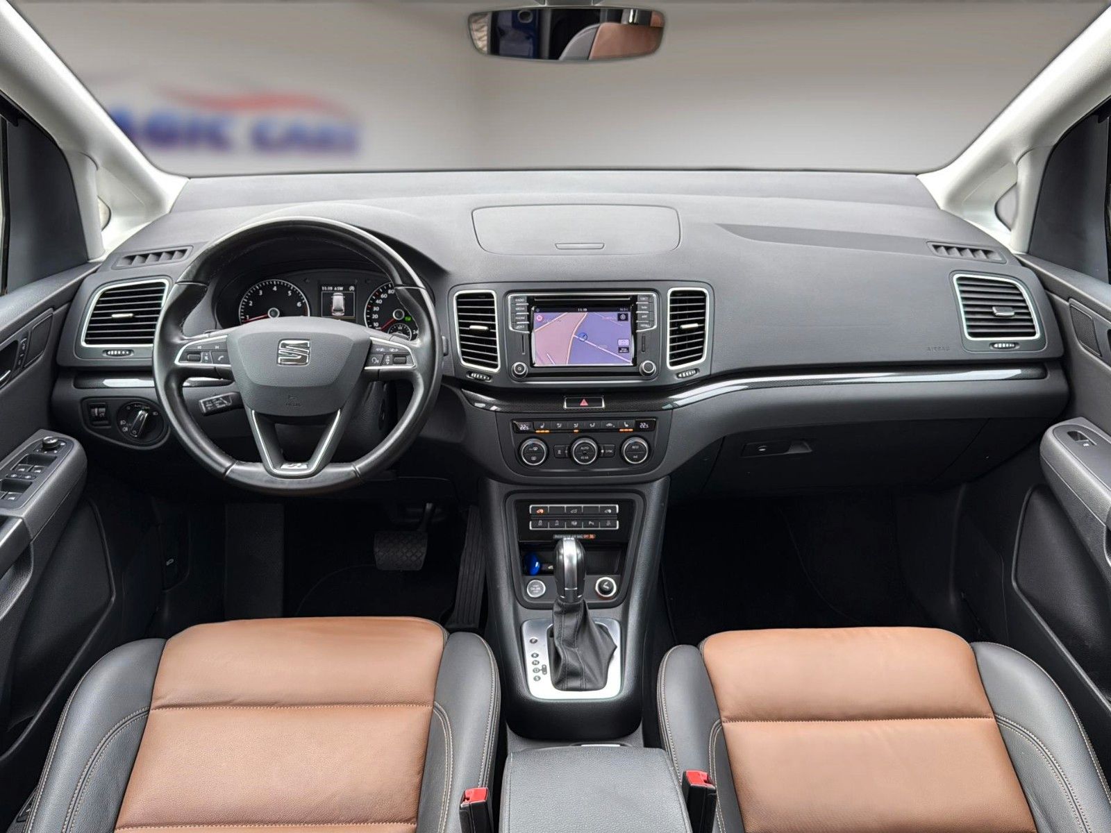 Fahrzeugabbildung SEAT Alhambra 1.4 TSI DSG XCELLENCE *Stand*AHK*Leder*