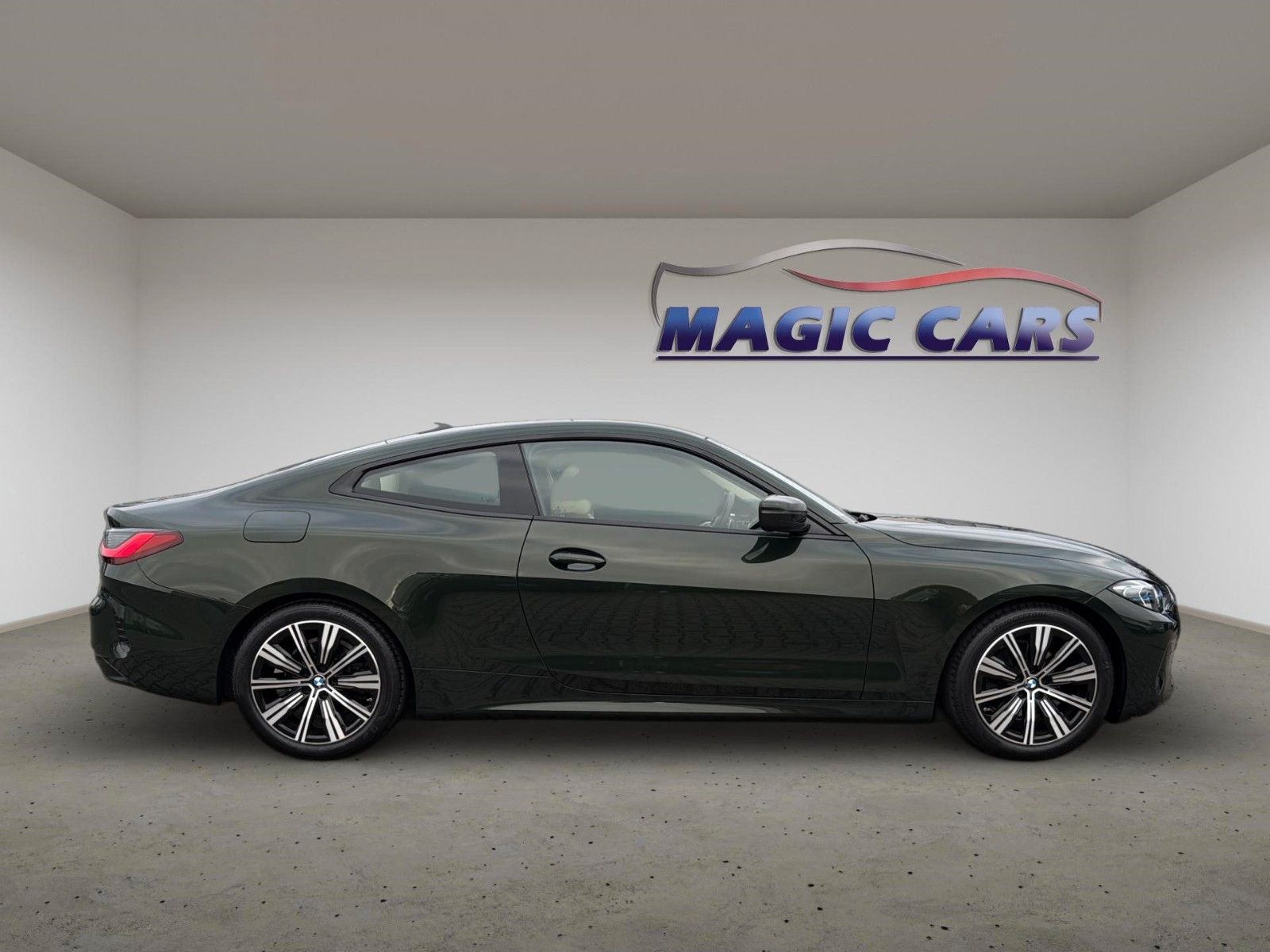 Fahrzeugabbildung BMW 420 d Coupe*Aut.*San Remo Grün*Leder Beige*H&K*