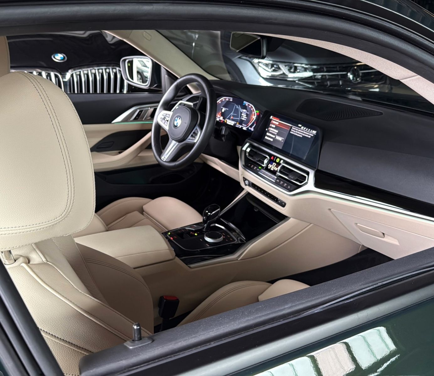 Fahrzeugabbildung BMW 420 d Coupe*Aut.*San Remo Grün*Leder Beige*H&K*