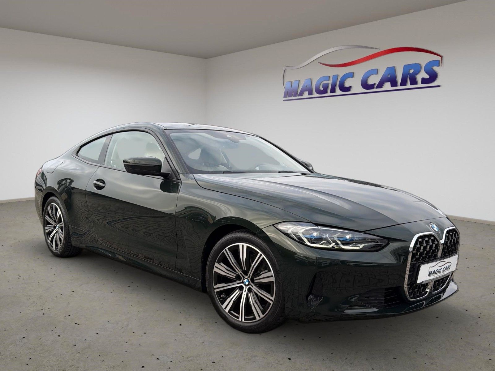 Fahrzeugabbildung BMW 420 d Coupe*Aut.*San Remo Grün*Leder Beige*H&K*