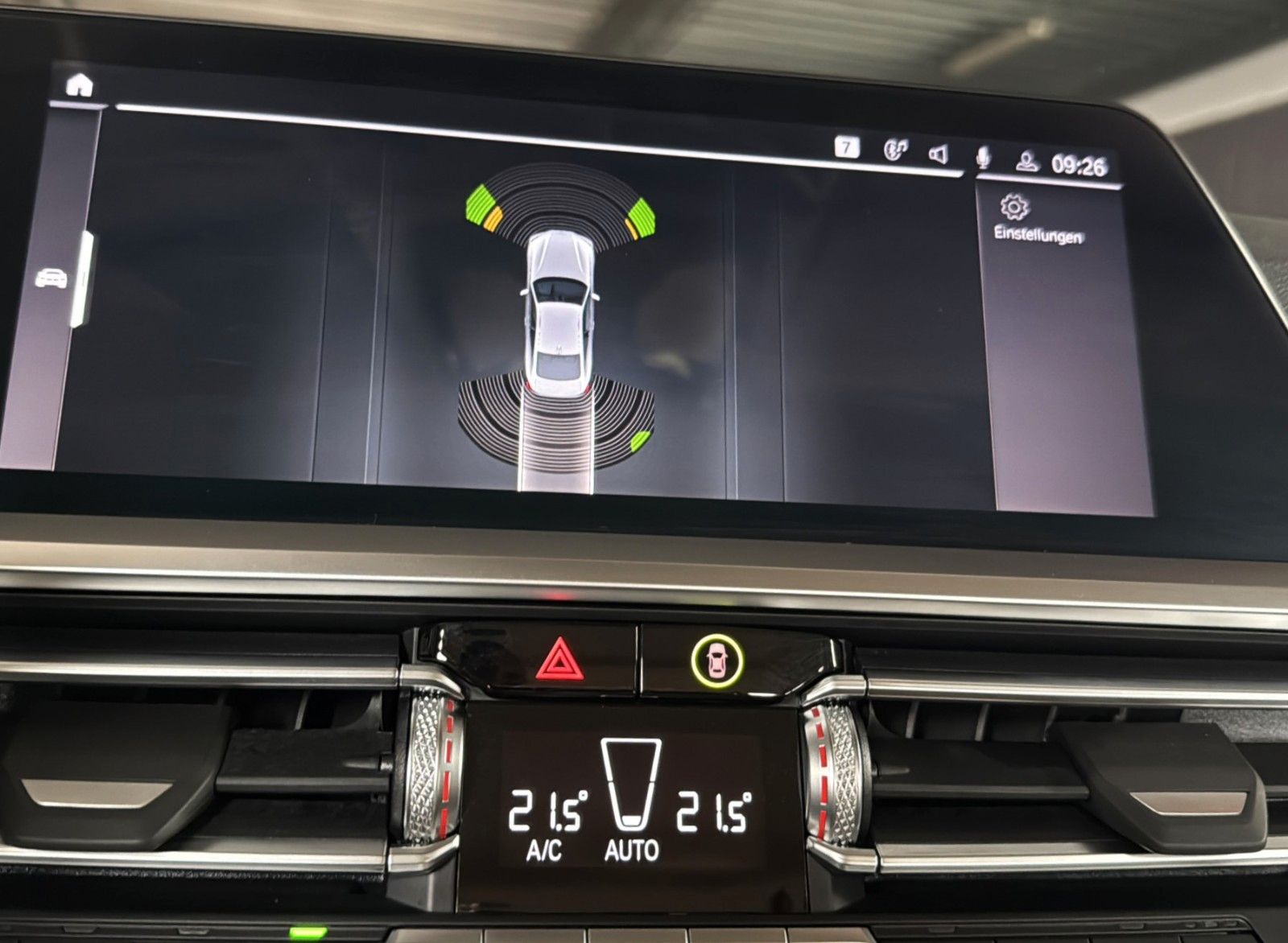 Fahrzeugabbildung BMW 420 d Coupe*Aut.*San Remo Grün*Leder Beige*H&K*