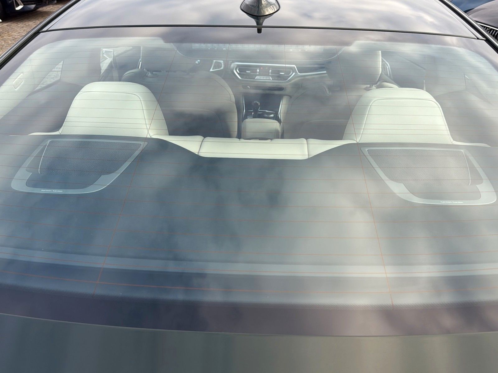 Fahrzeugabbildung BMW 420 d Coupe*Aut.*San Remo Grün*Leder Beige*H&K*