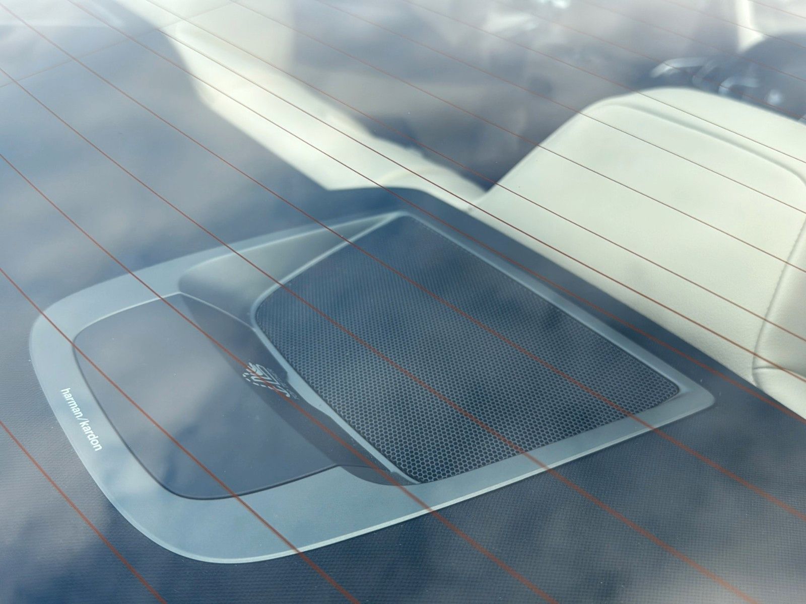 Fahrzeugabbildung BMW 420 d Coupe*Aut.*San Remo Grün*Leder Beige*H&K*