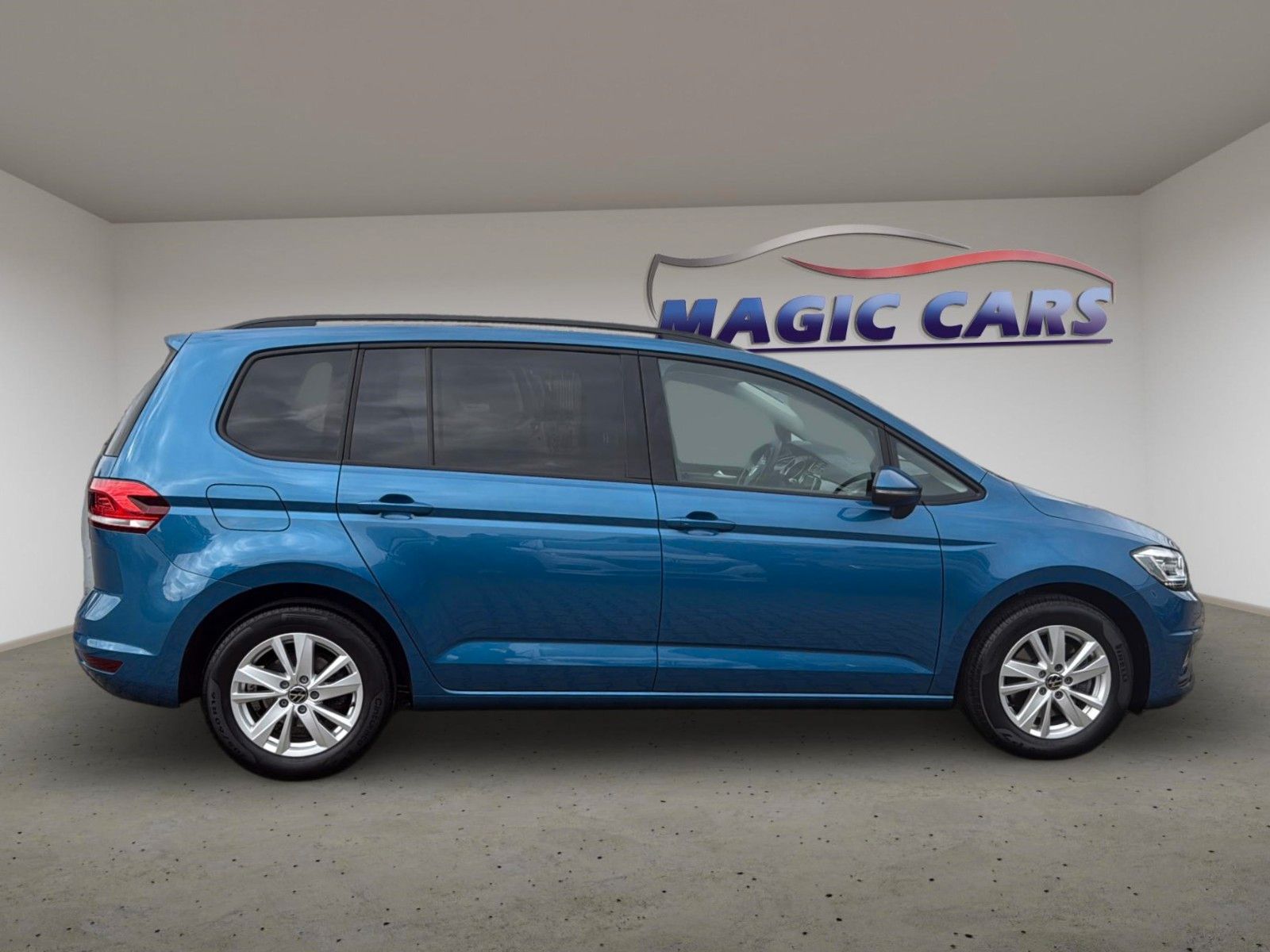 Fahrzeugabbildung Volkswagen Touran 2.0 TDI DSG Comfortline*Pano*Stand*7Sitze