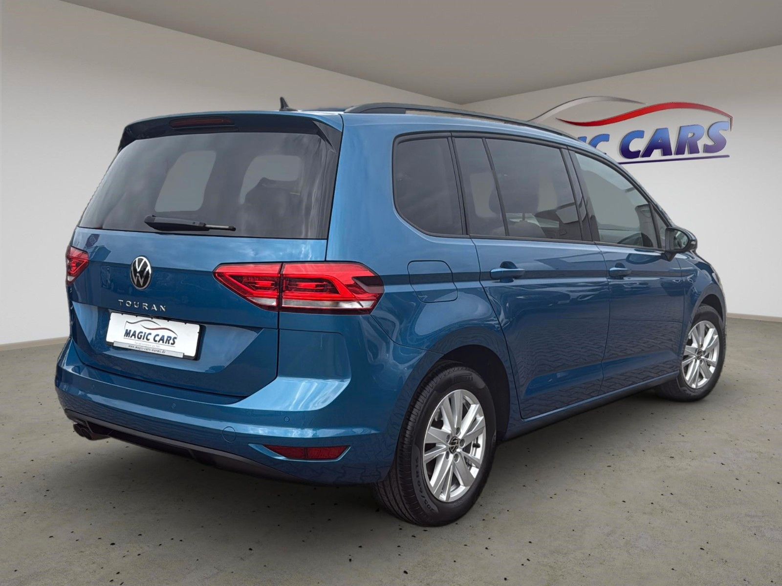 Fahrzeugabbildung Volkswagen Touran 2.0 TDI DSG Comfortline*Pano*Stand*7Sitze