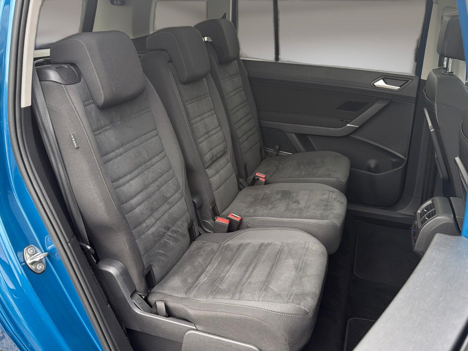 Fahrzeugabbildung Volkswagen Touran 2.0 TDI DSG Comfortline*Pano*Stand*7Sitze