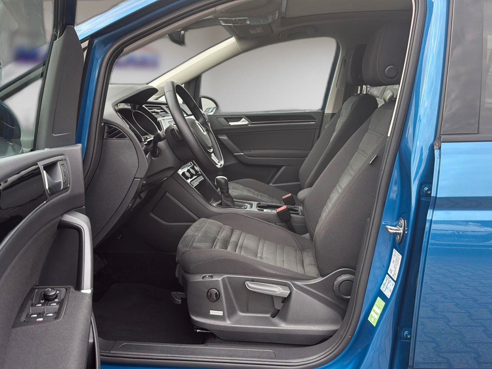 Fahrzeugabbildung Volkswagen Touran 2.0 TDI DSG Comfortline*Pano*Stand*7Sitze