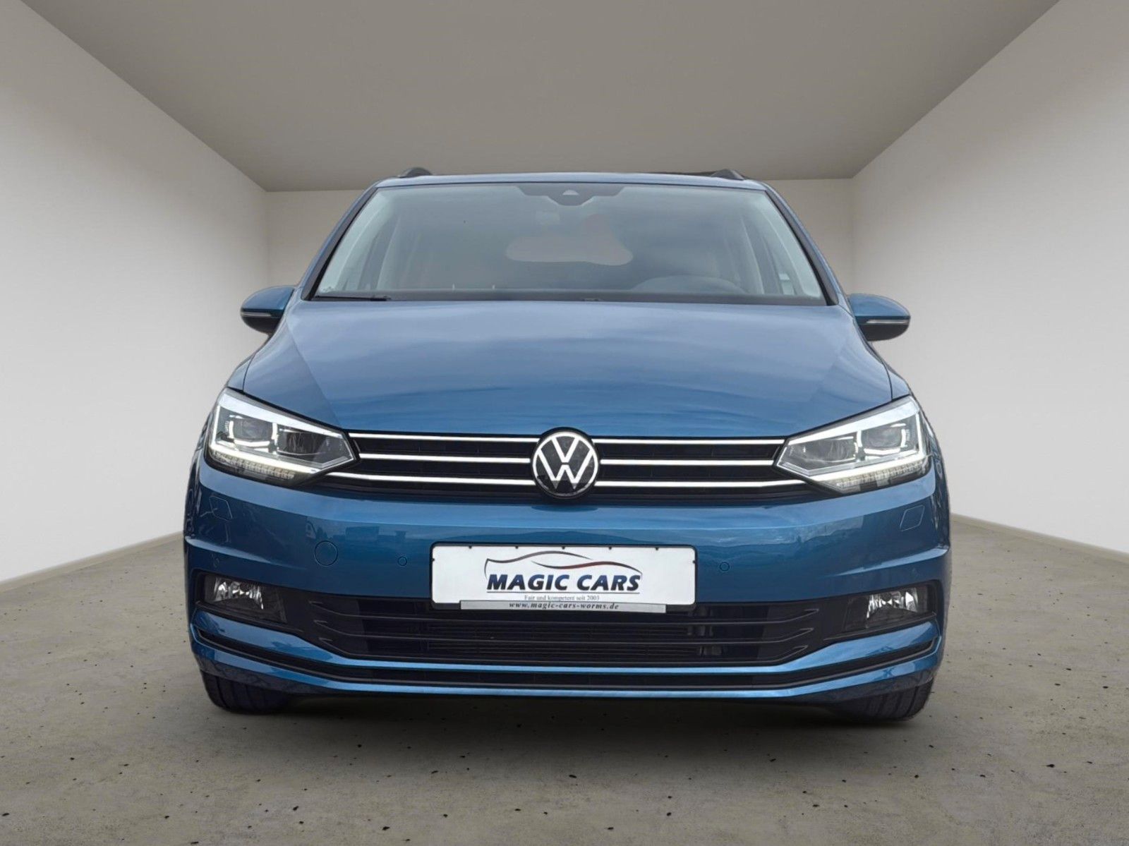 Fahrzeugabbildung Volkswagen Touran 2.0 TDI DSG Comfortline*Pano*Stand*7Sitze