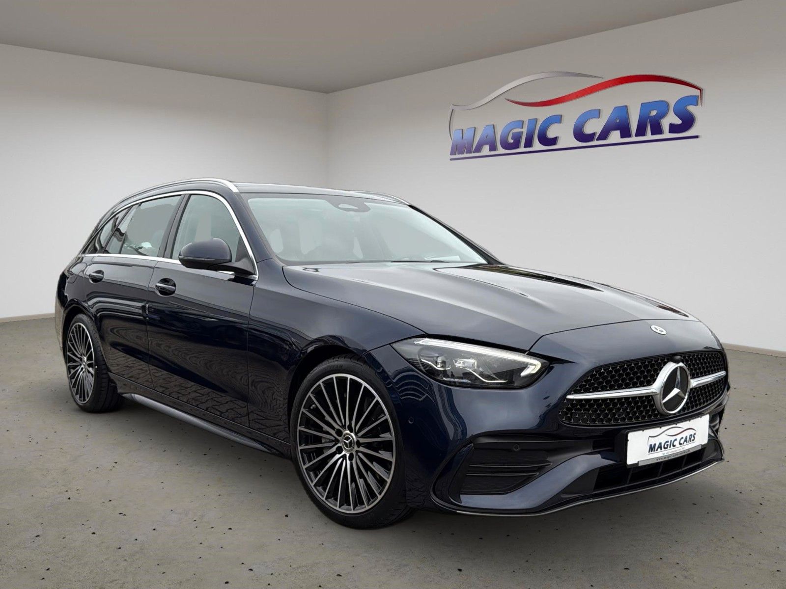 Fahrzeugabbildung Mercedes-Benz C 220 d T 9G-TRONIC AMG Line *LED*Pano*19Zoll*