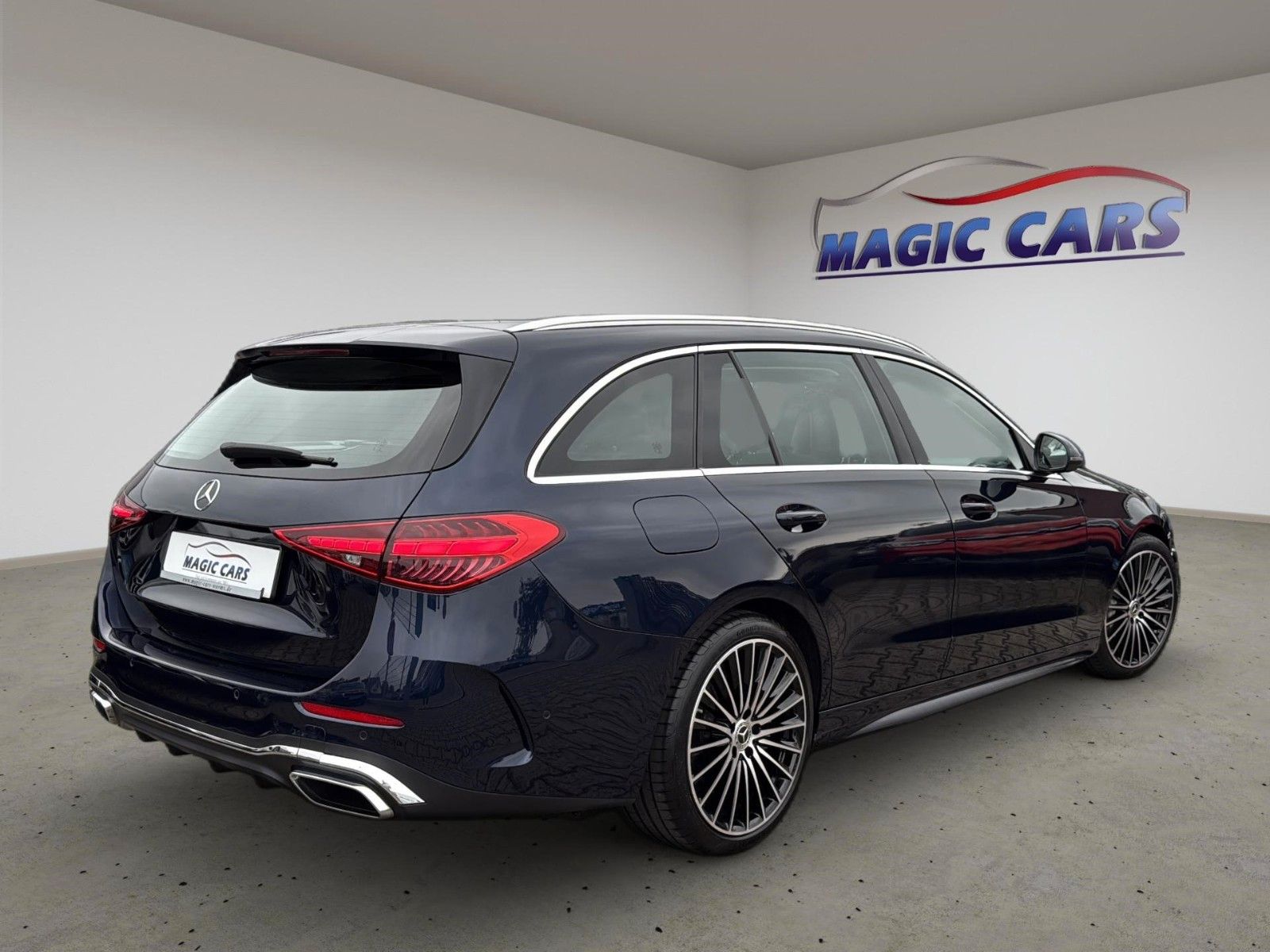 Fahrzeugabbildung Mercedes-Benz C 220 d T 9G-TRONIC AMG Line *LED*Pano*19Zoll*