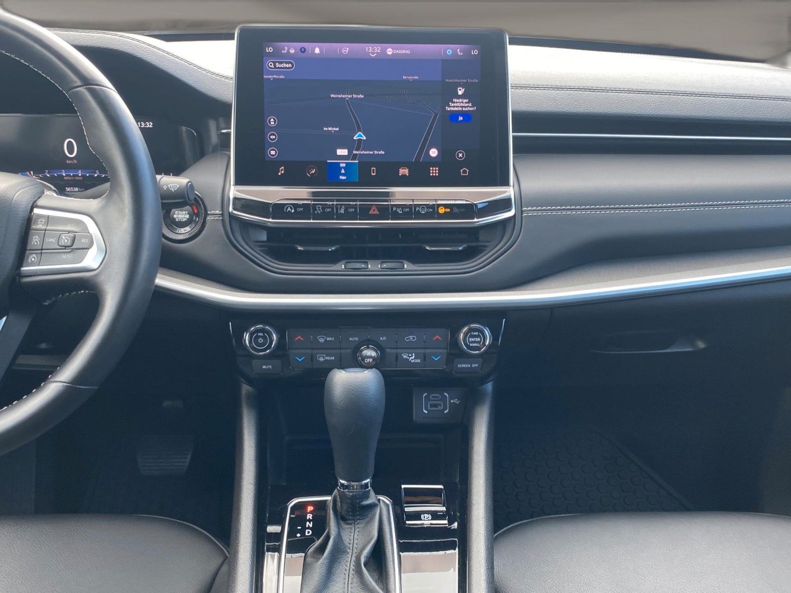 Fahrzeugabbildung Jeep Compass 1.3 GSE T4 Automatik Limited *LED*360°*