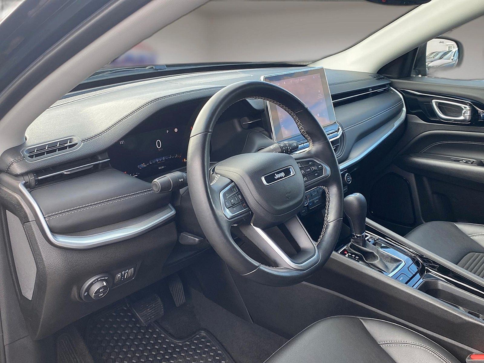 Fahrzeugabbildung Jeep Compass 1.3 GSE T4 Automatik Limited *LED*360°*