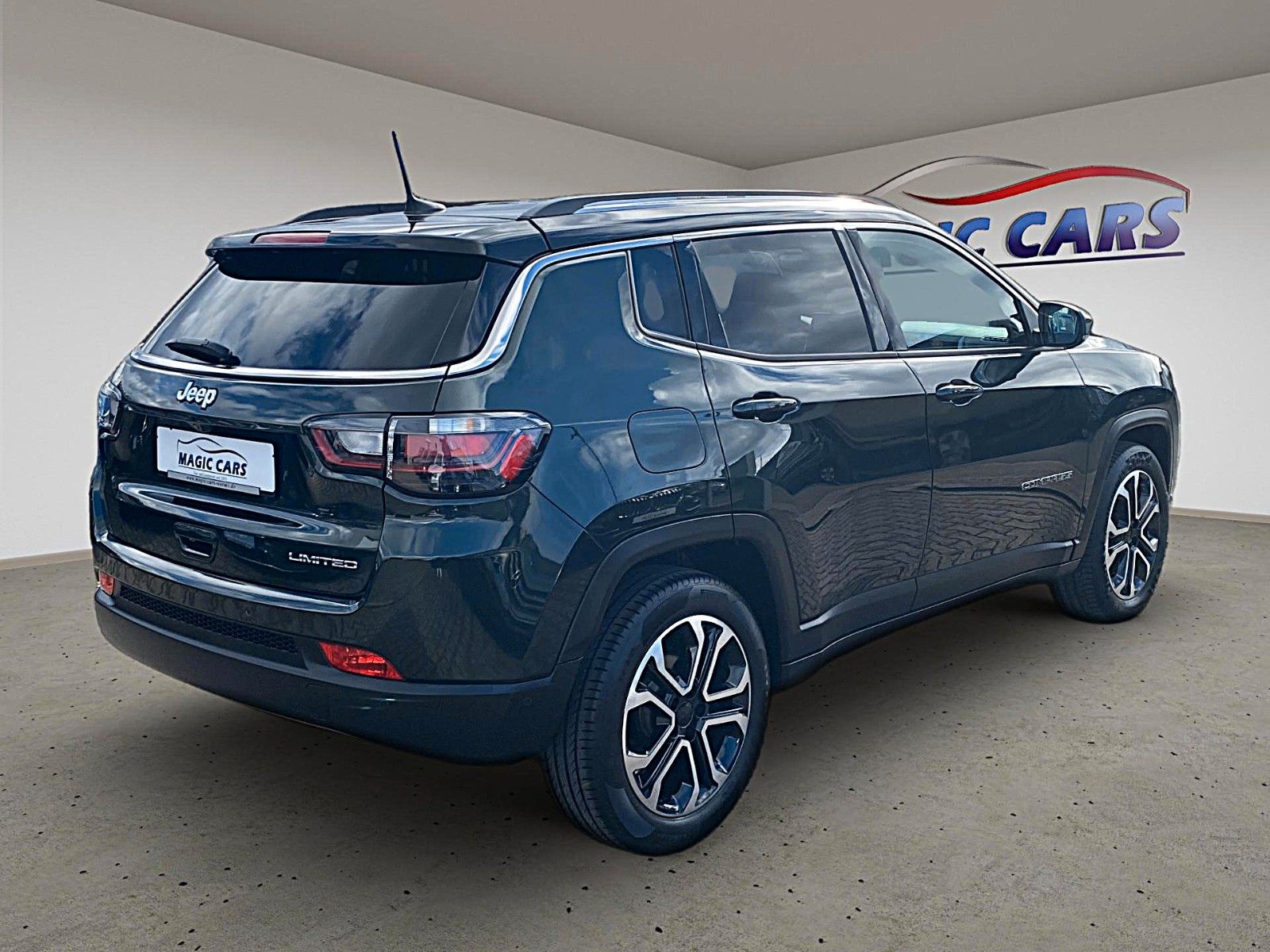 Fahrzeugabbildung Jeep Compass 1.3 GSE T4 Automatik Limited *LED*360°*