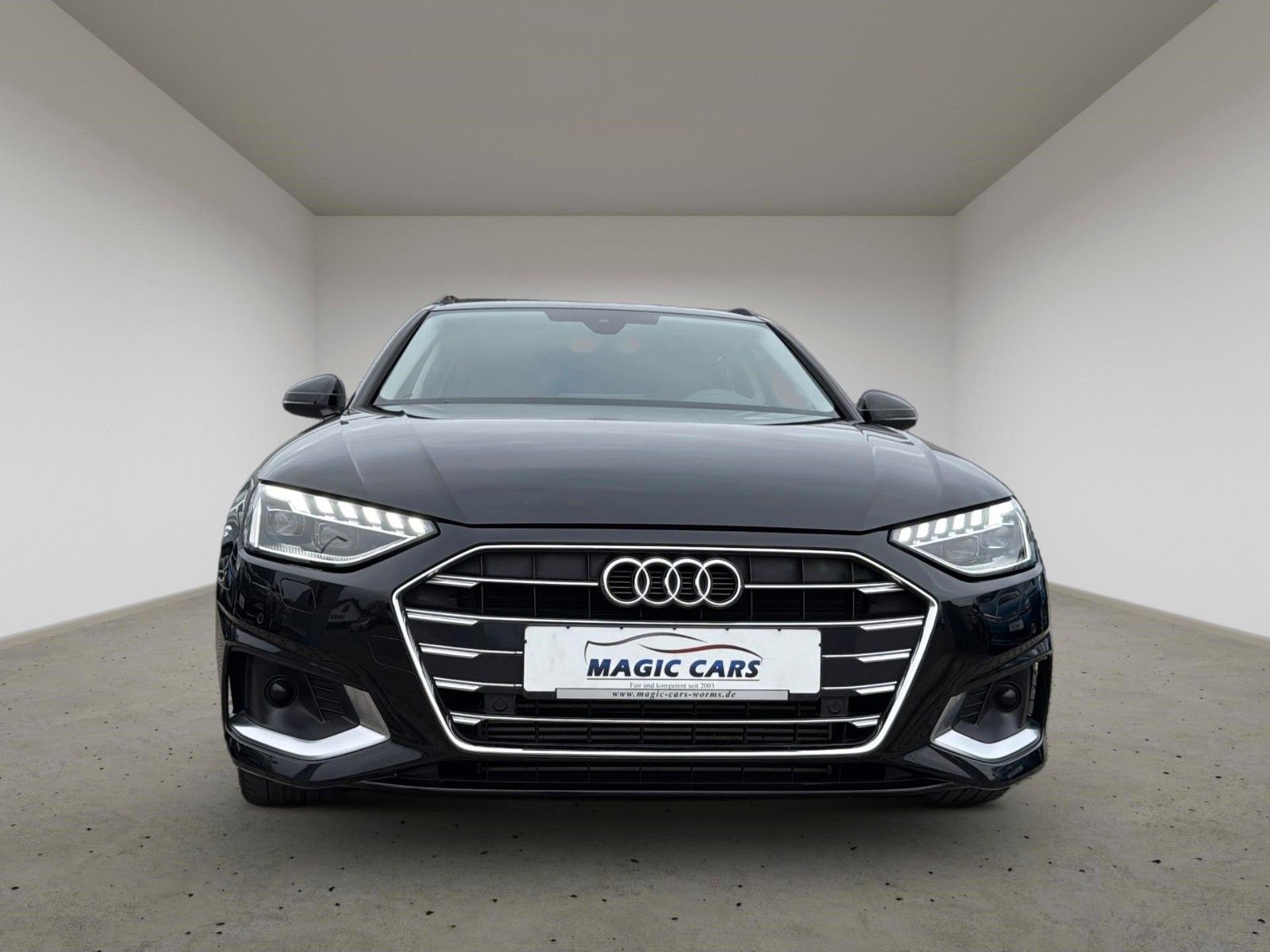 Fahrzeugabbildung Audi A4 Avant 40 TFSI advanced *Pano*Matrix*Virtual*