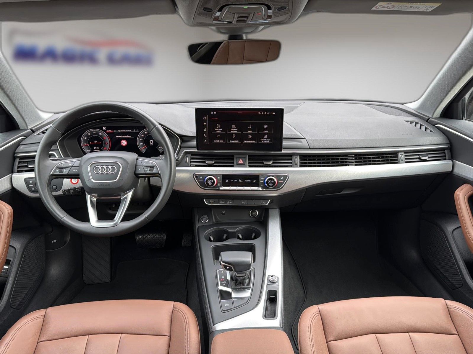 Fahrzeugabbildung Audi A4 Avant 40 TFSI advanced *Pano*Matrix*Virtual*