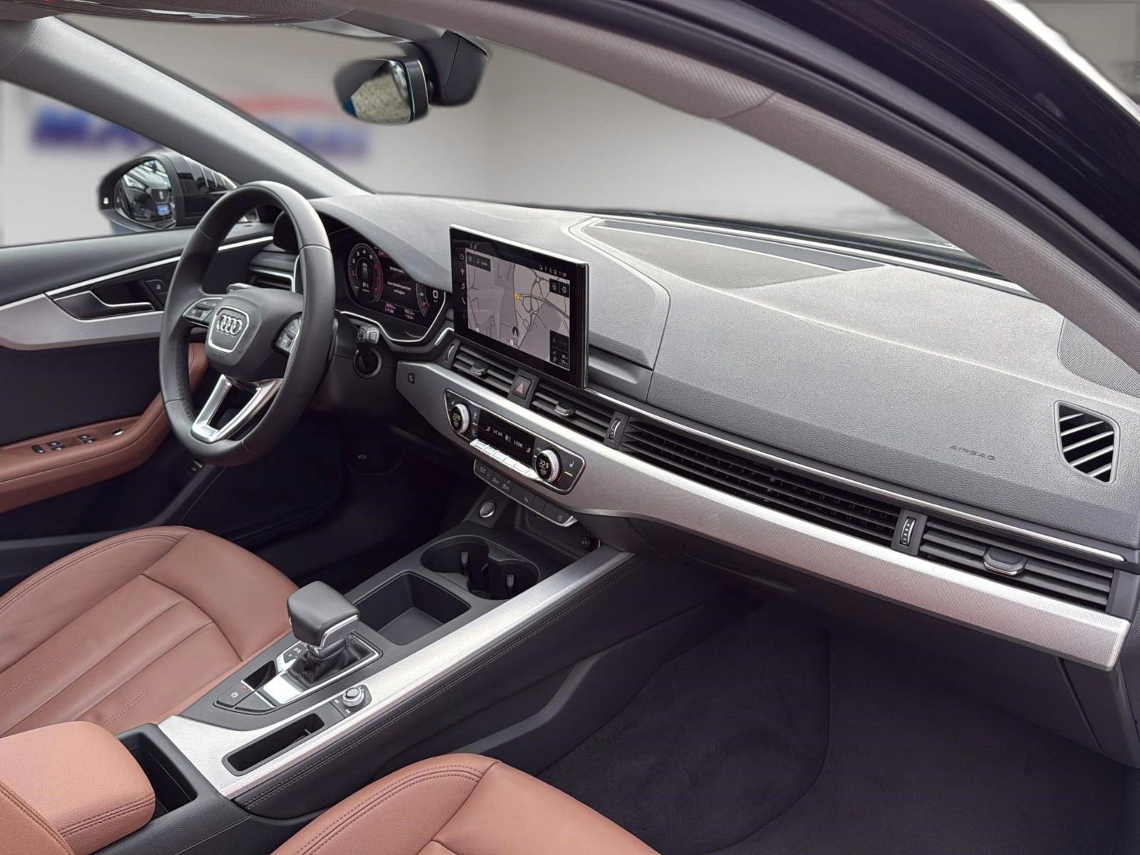 Fahrzeugabbildung Audi A4 Avant 40 TFSI advanced *Pano*Matrix*Virtual*