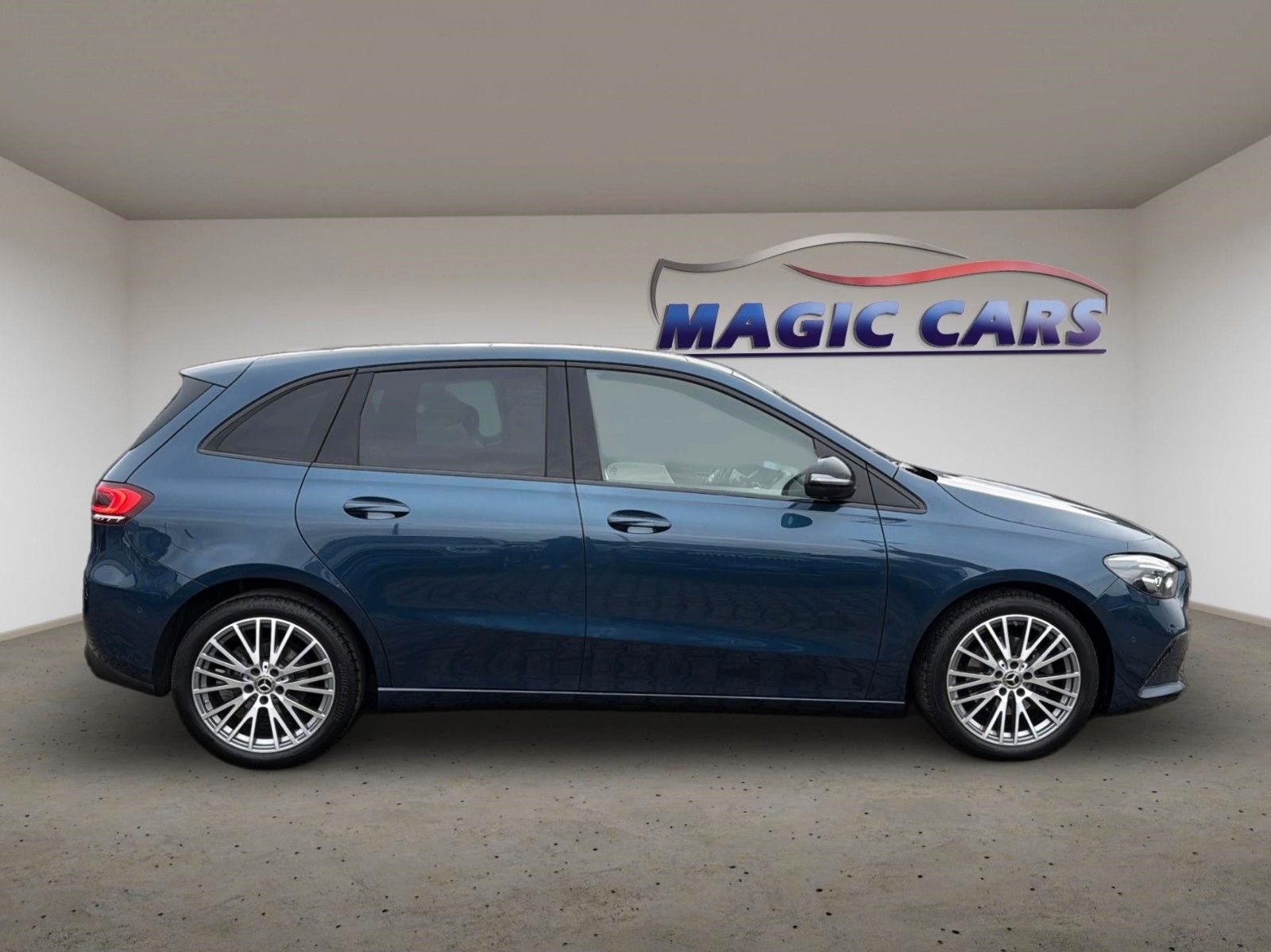 Fahrzeugabbildung Mercedes-Benz B 180 d 8G-DCT Progressive *Leder*Pano*AHK*Sth.*