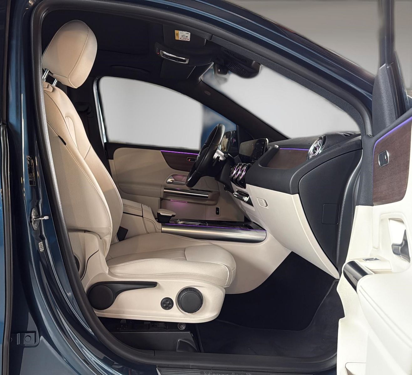 Fahrzeugabbildung Mercedes-Benz B 180 d 8G-DCT Progressive *Leder*Pano*AHK*Sth.*