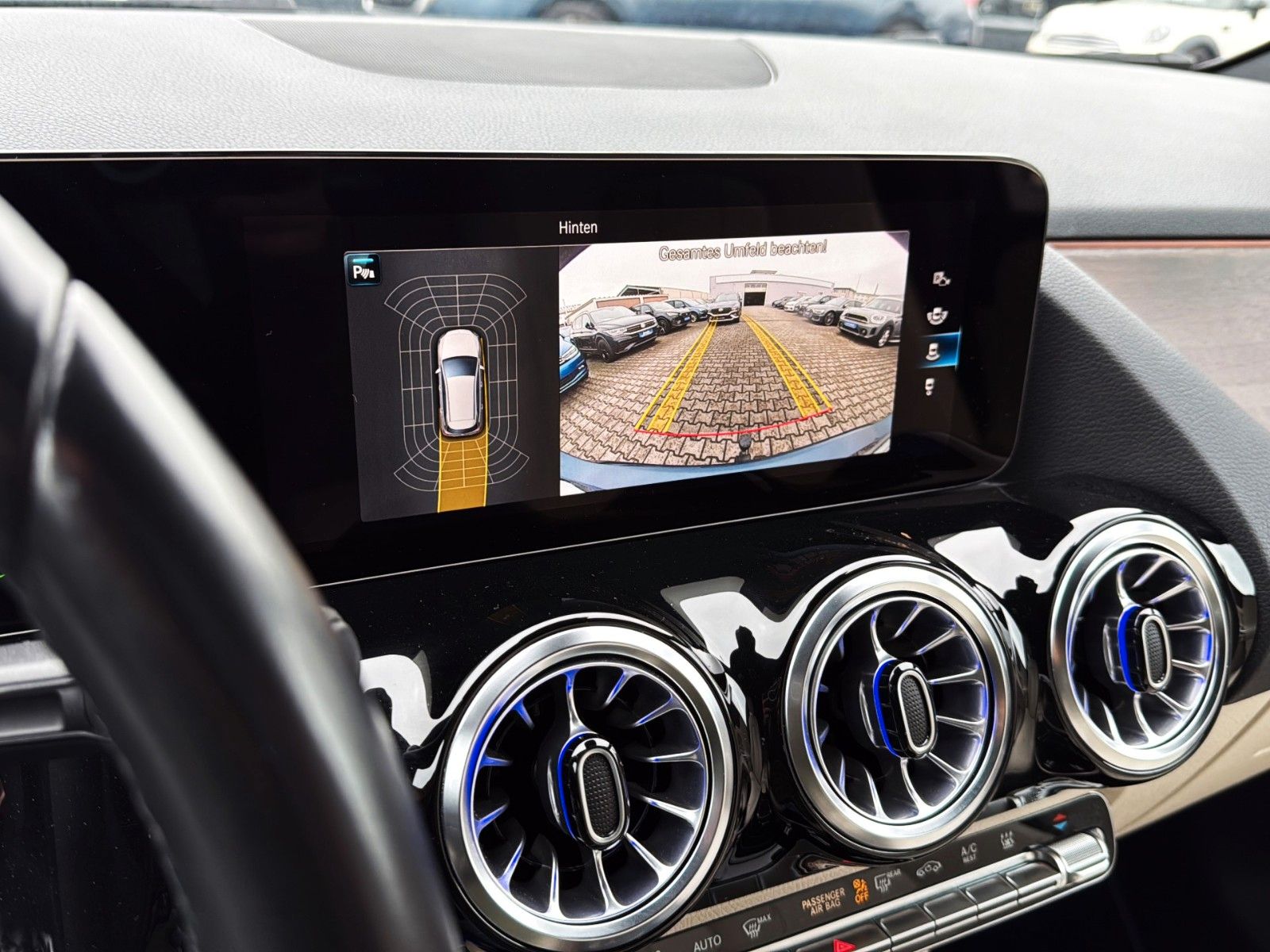 Fahrzeugabbildung Mercedes-Benz B 180 d 8G-DCT Progressive *Leder*Pano*AHK*Sth.*