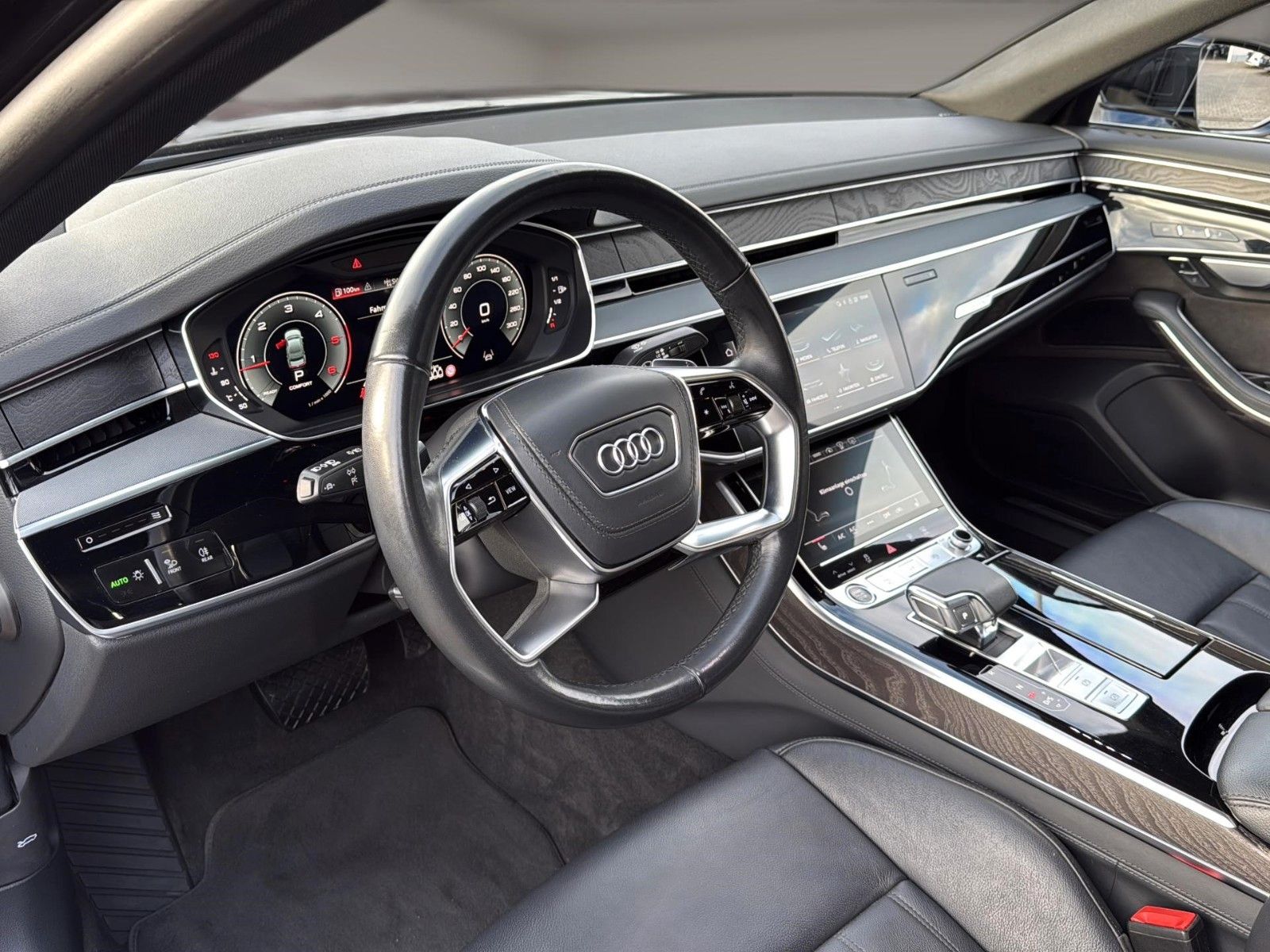 Fahrzeugabbildung Audi A8 50 TDI quattro*Pano*Luft*Softclose*B&O*360