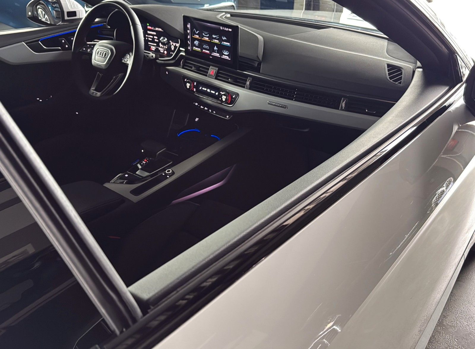 Fahrzeugabbildung Audi A5 Coupe 45TFSI quattro S line *Pano*Matrix*360°