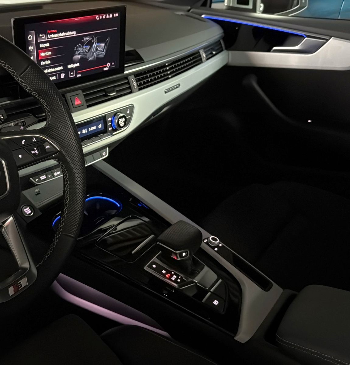 Fahrzeugabbildung Audi A5 Coupe 45TFSI quattro S line *Pano*Matrix*360°