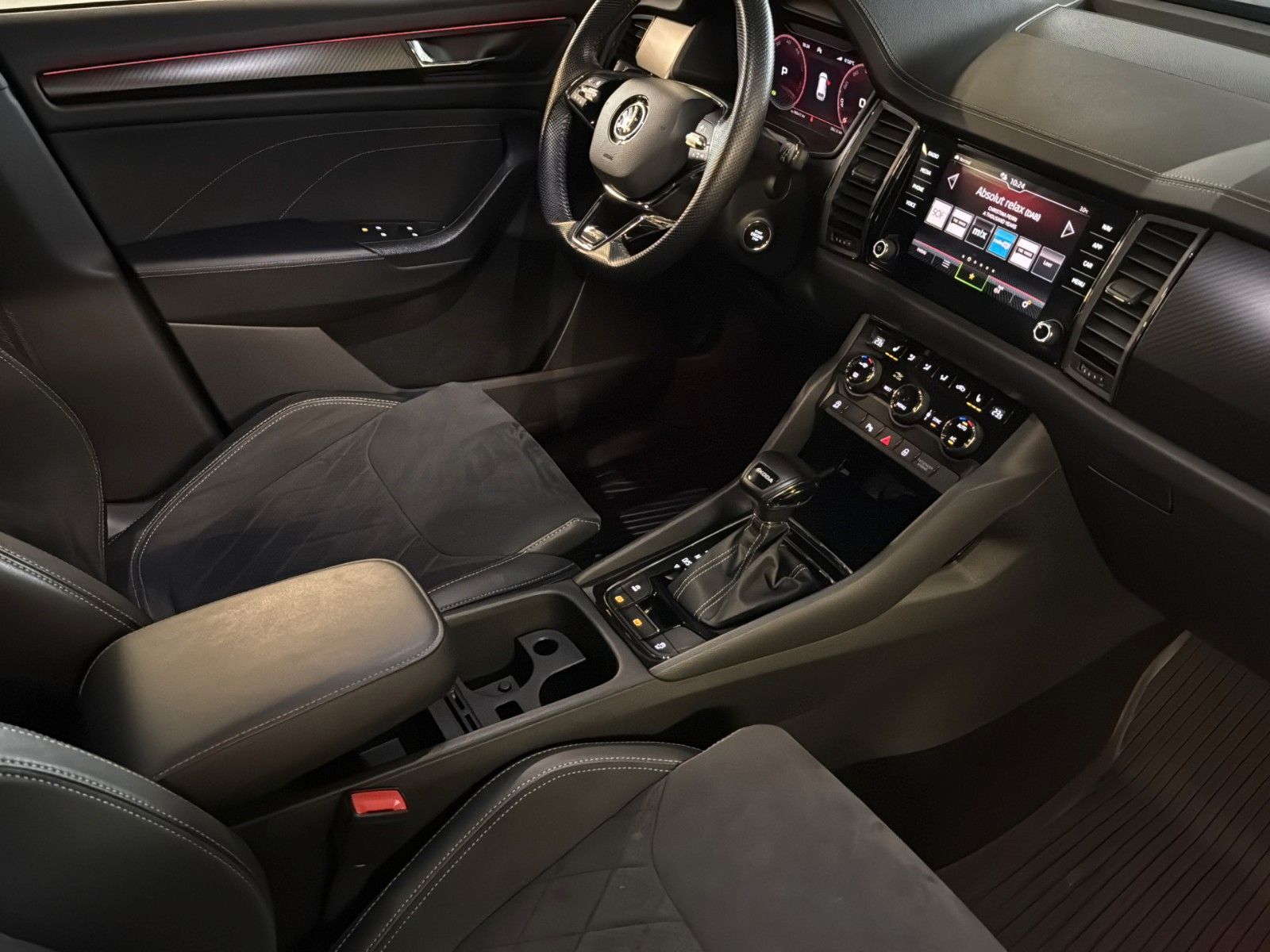 Fahrzeugabbildung SKODA Kodiaq 2.0 TDI Sportline *Matrix*Virtual*Kamera*