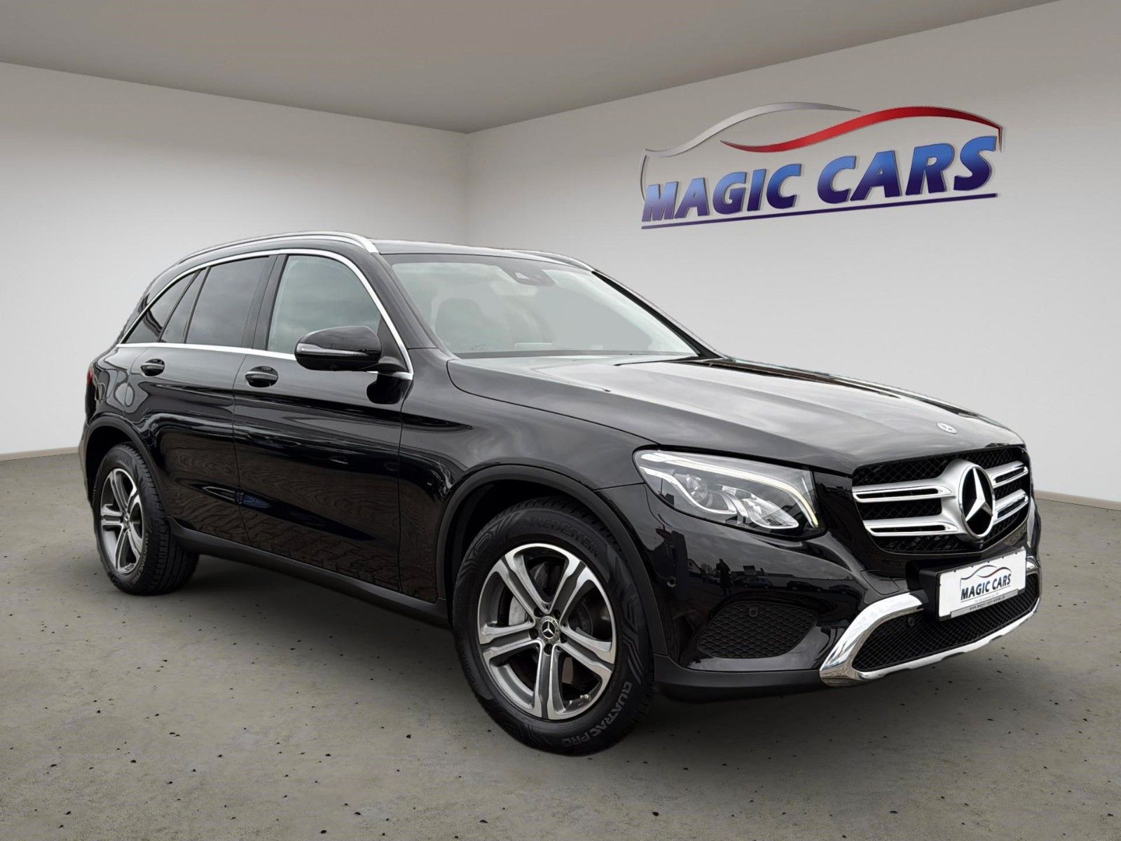 Fahrzeugabbildung Mercedes-Benz GLC 350 d 4Matic AMG Style Int. *Pano*Stand*AHK*