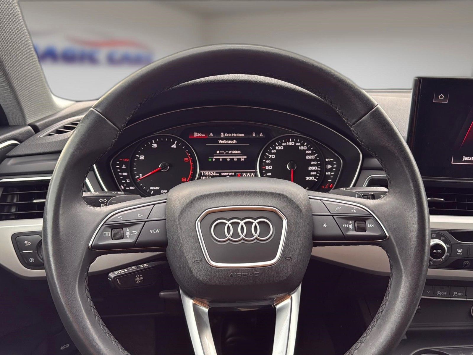 Fahrzeugabbildung Audi A4 Avant 40 TDI S line *Pano*LED*AHK*18Zoll*