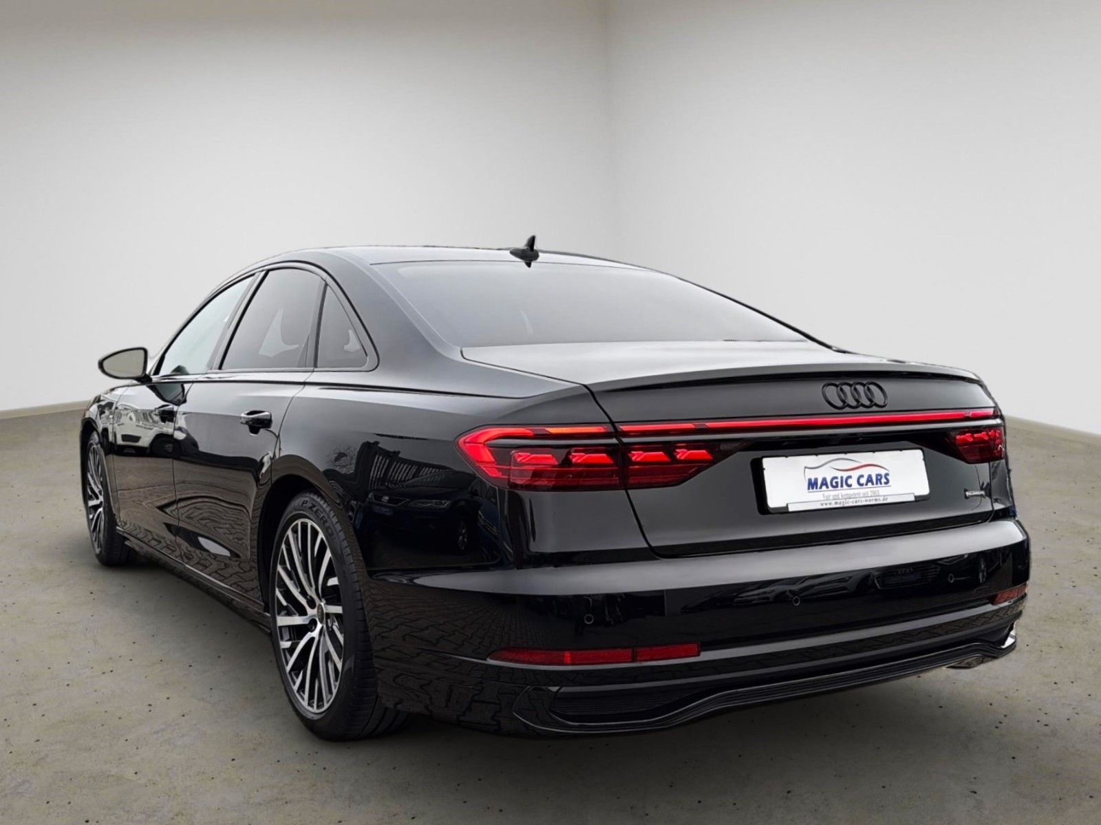 Fahrzeugabbildung Audi A8 50 TDI quattro S-LINE *HD-Matrix*Luft*B&O*