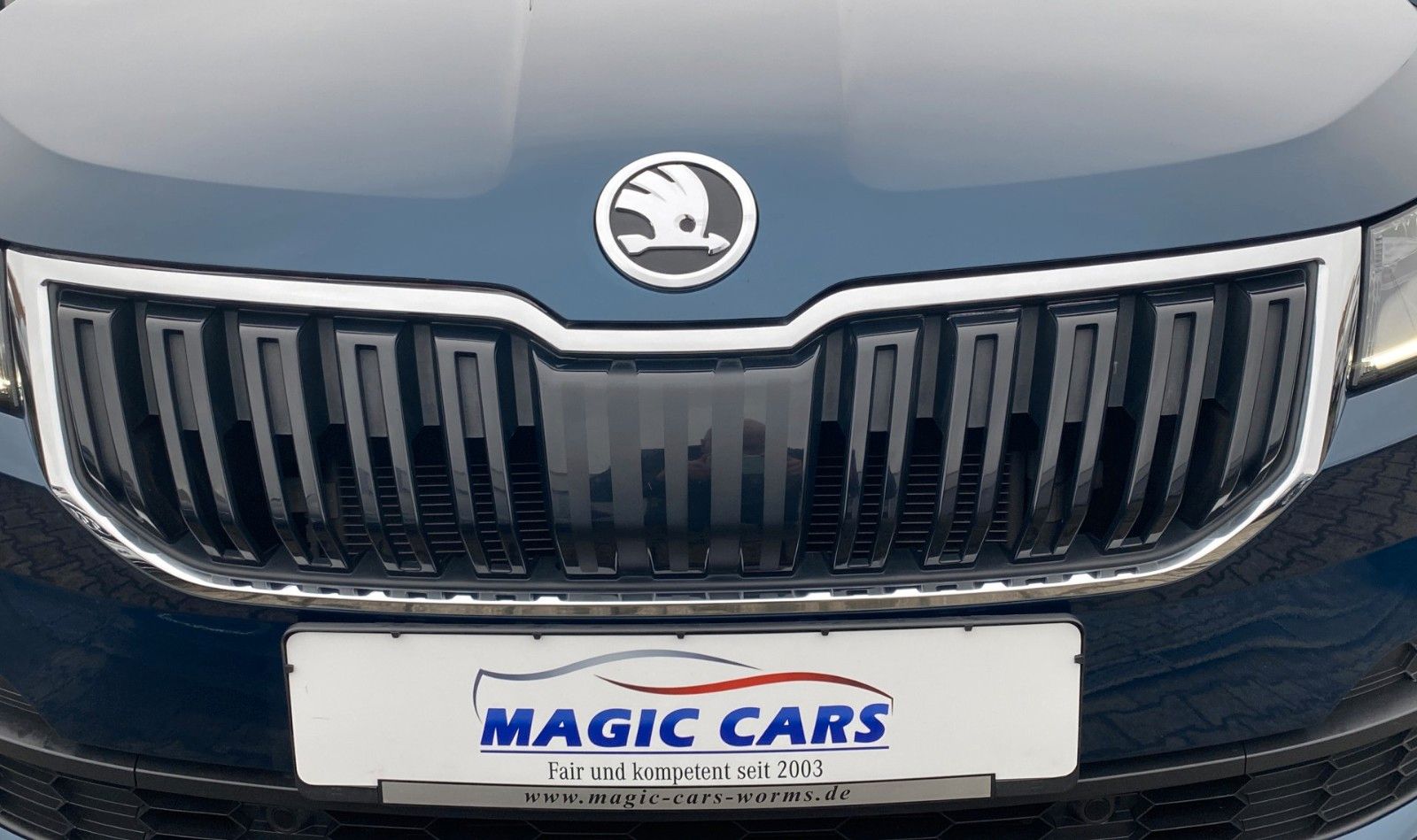 Fahrzeugabbildung SKODA Karoq 1.5 TSI ACT DSG Clever *Kamera*LED*AHK*