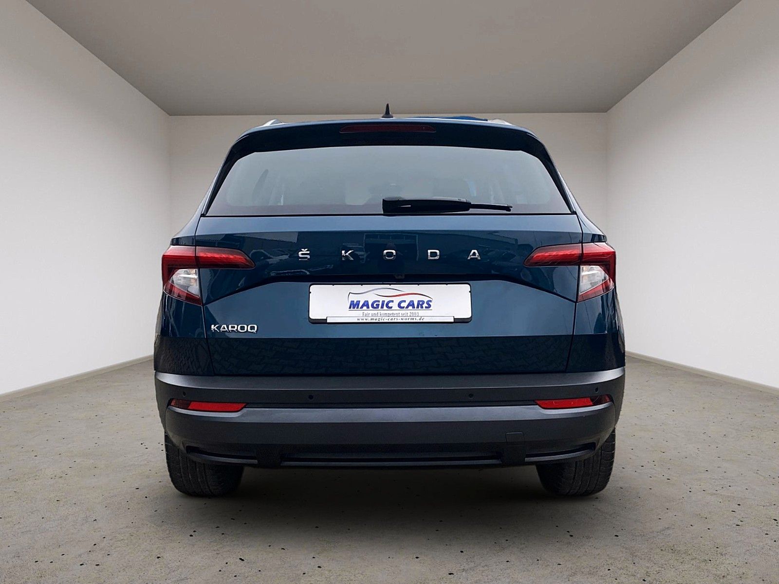 Fahrzeugabbildung SKODA Karoq 1.5 TSI ACT DSG Clever *Kamera*LED*AHK*