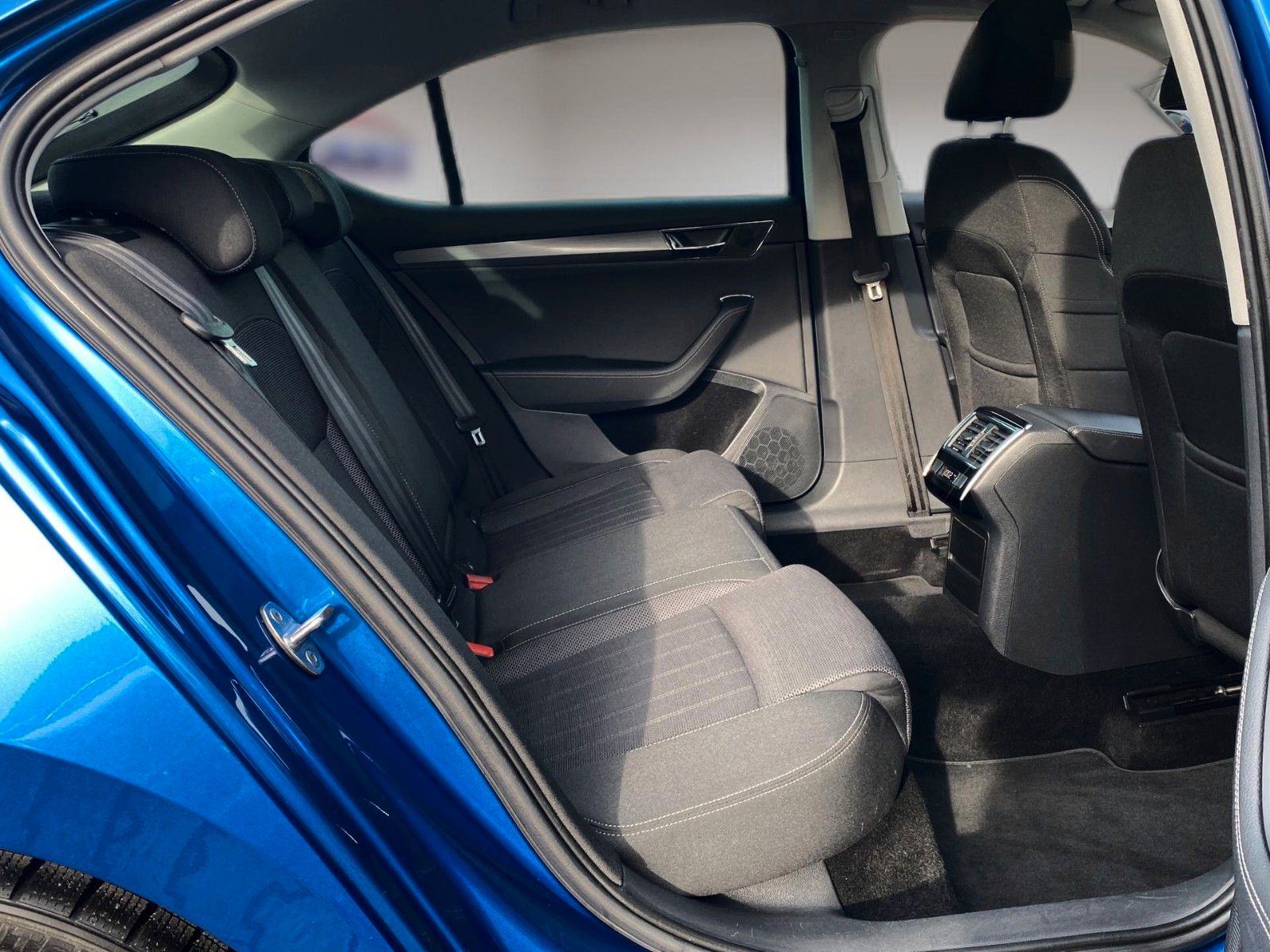 Fahrzeugabbildung SKODA Superb 2.0 TSI 4x4 Style *Matrix*Pano*Memory*SHZ