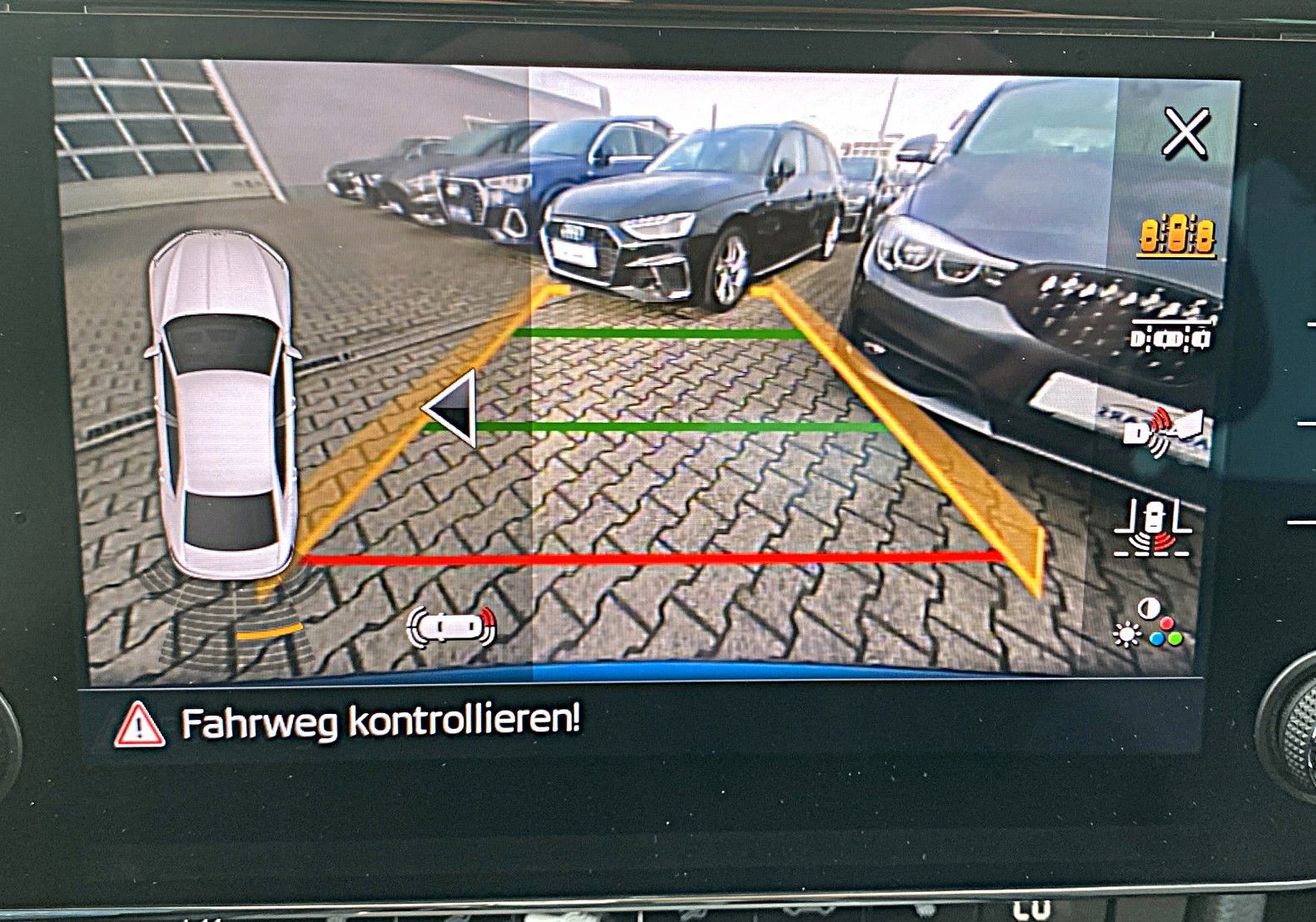 Fahrzeugabbildung SKODA Superb 2.0 TSI 4x4 Style *Matrix*Pano*Memory*SHZ