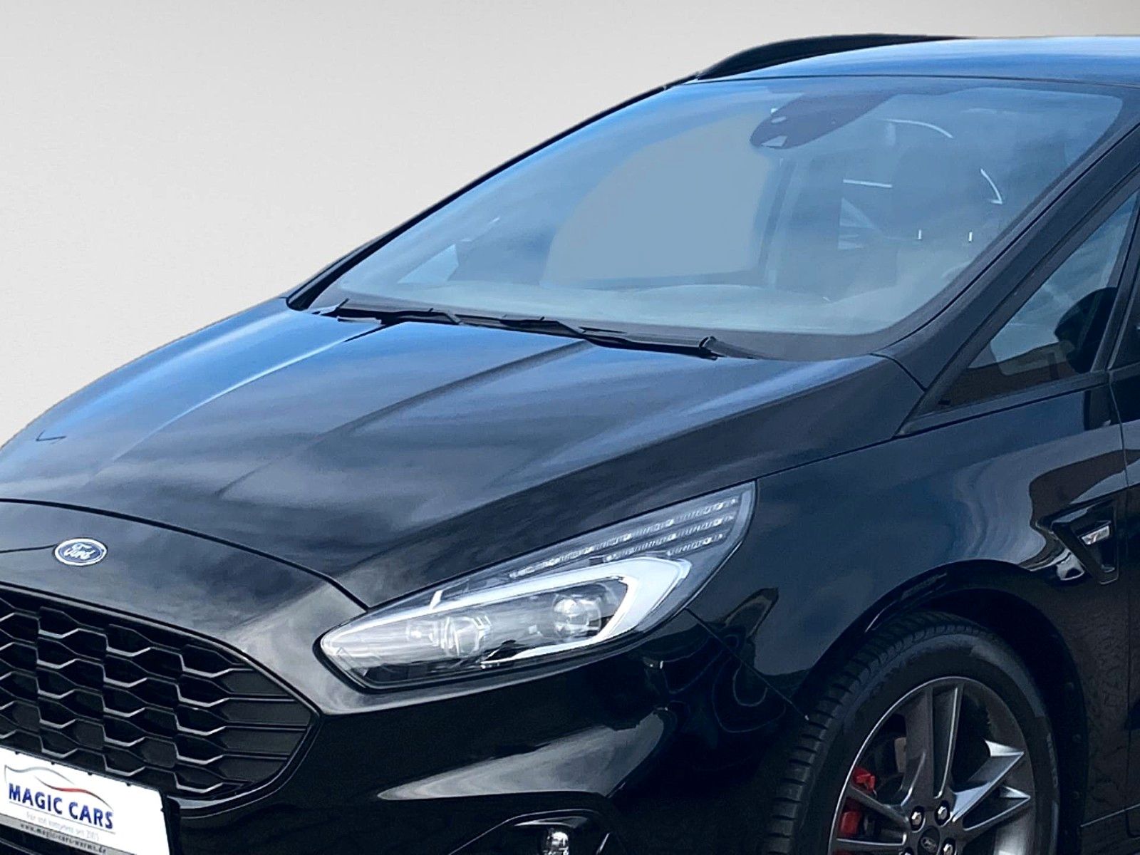 Fahrzeugabbildung Ford S-Max 2.0 Aut. ST-LINE *Stand*LED*AHK*Memory*