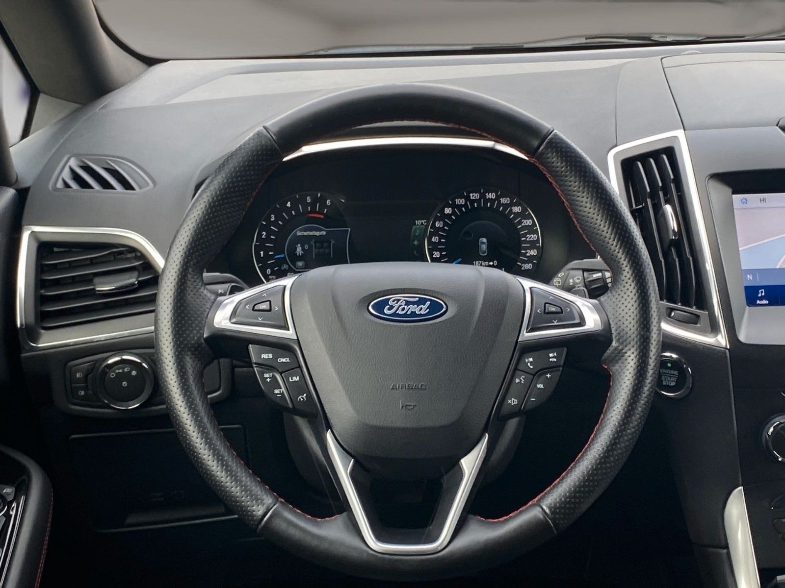 Fahrzeugabbildung Ford S-Max 2.0 Aut. ST-LINE *Stand*LED*AHK*Memory*